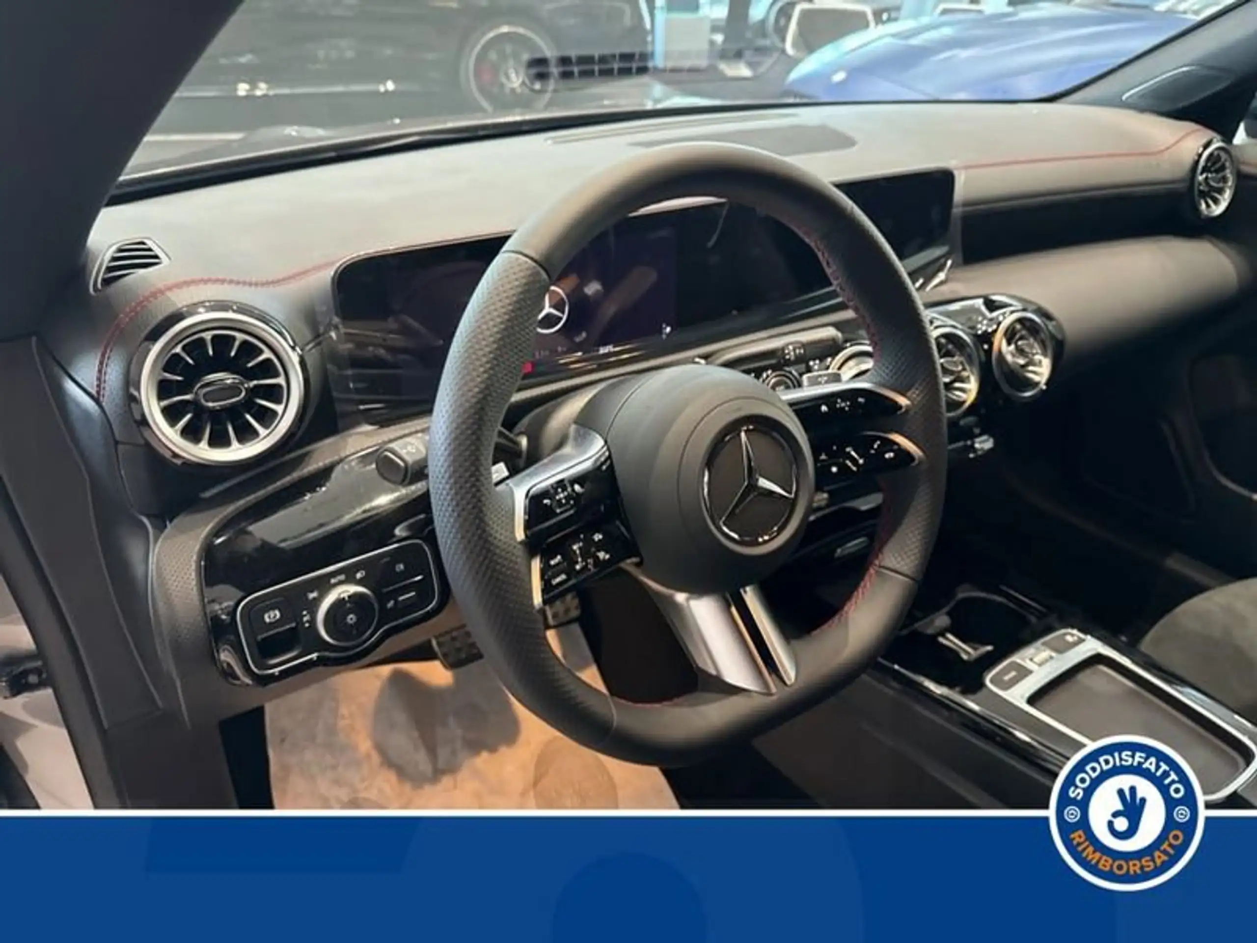 Mercedes-Benz - CLA 200