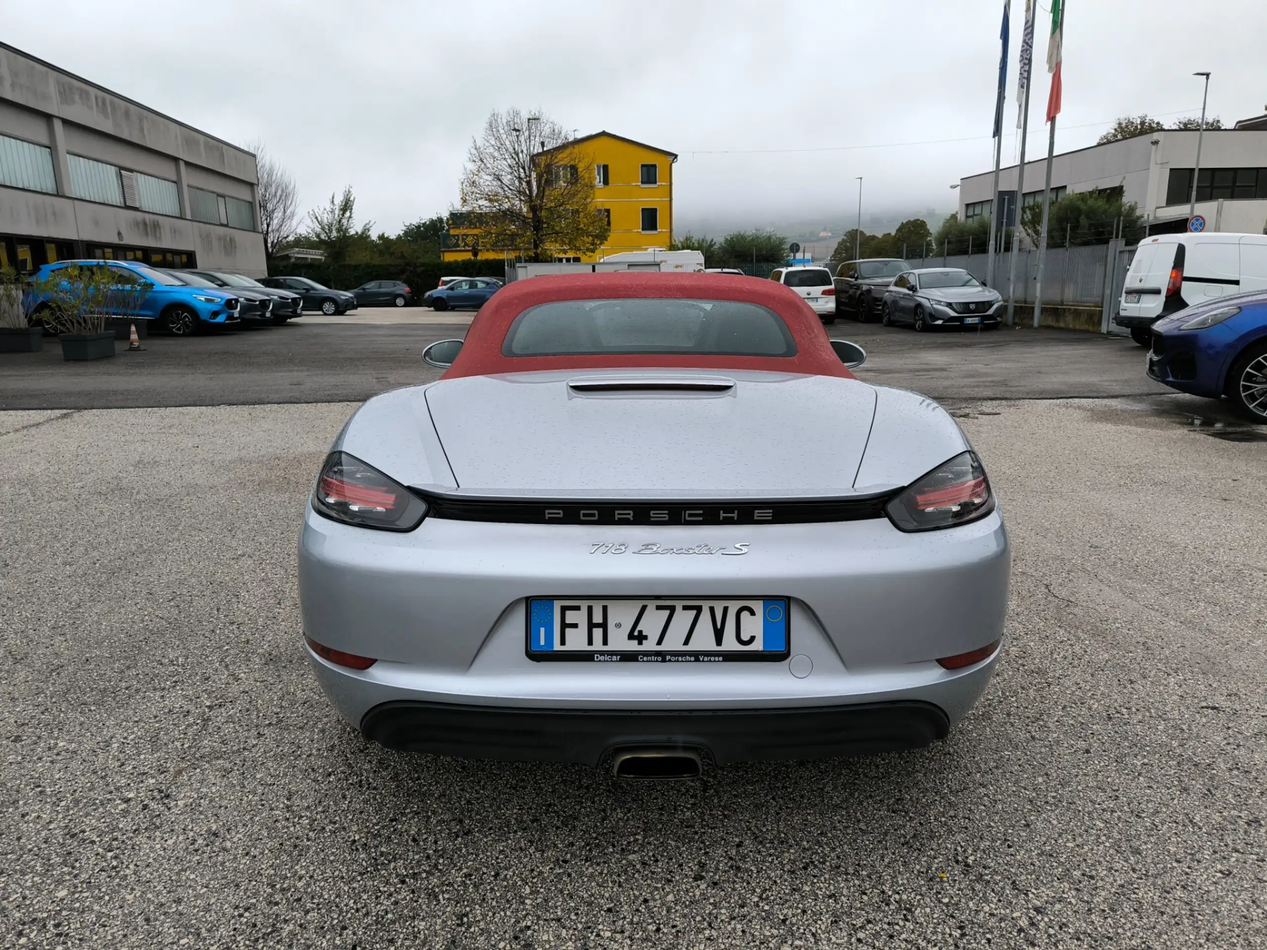 Porsche - 718 Spyder