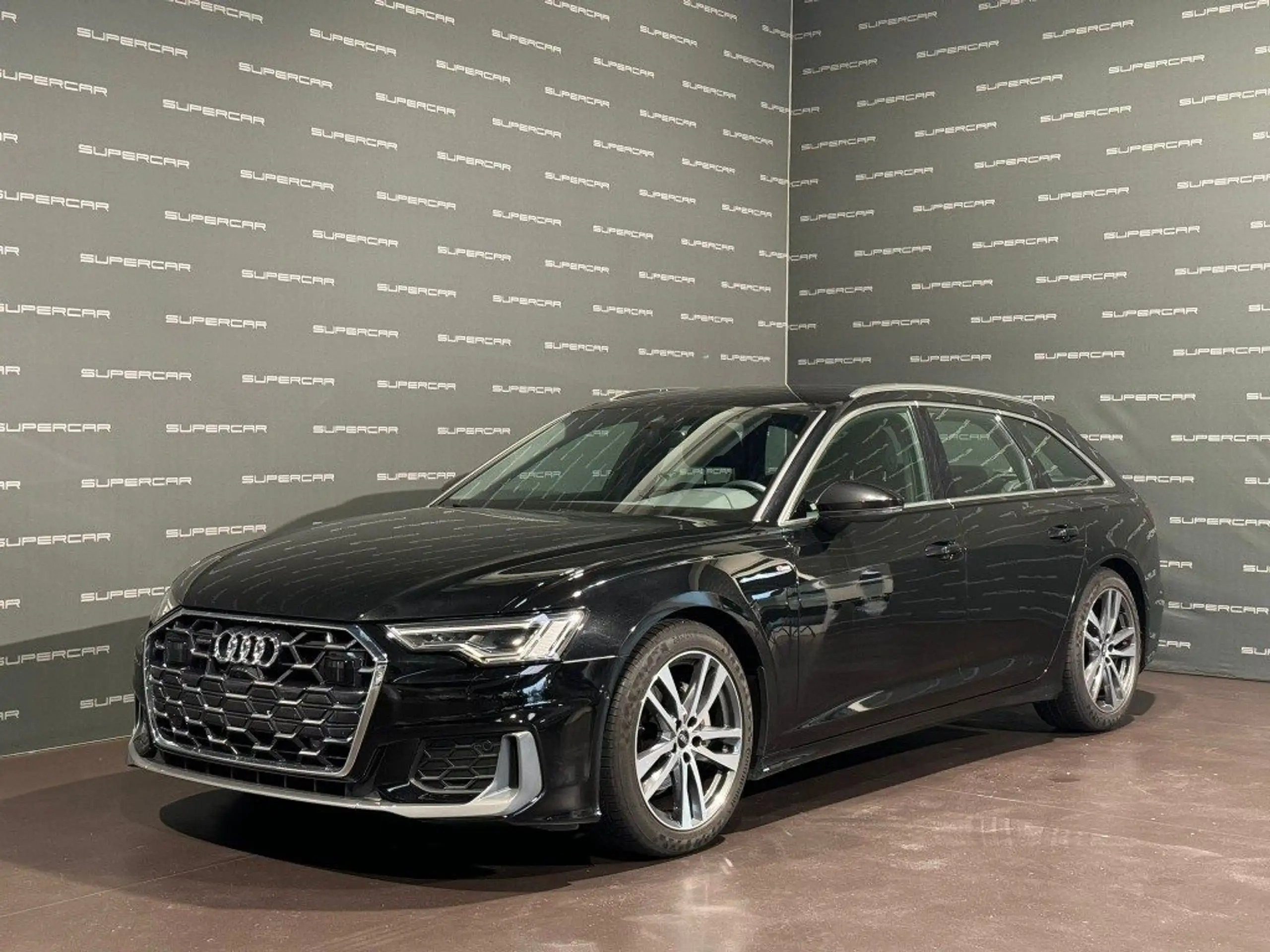 Audi - A6