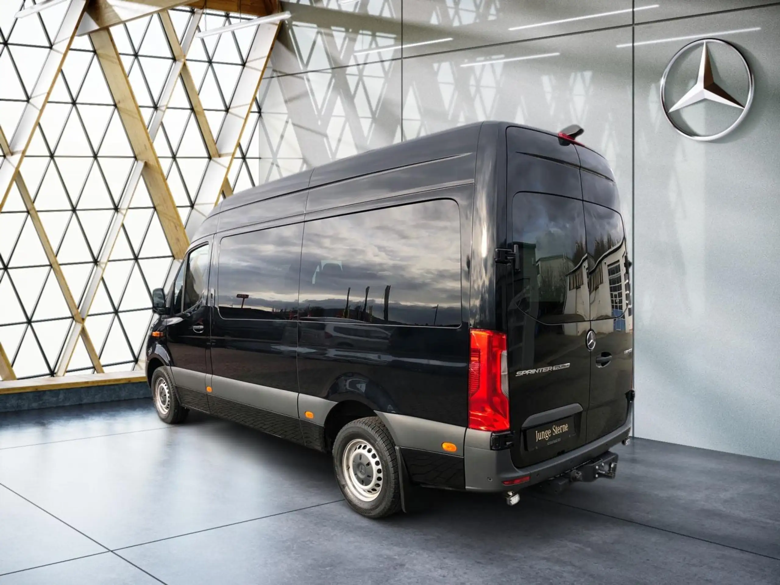 Mercedes-Benz - Sprinter