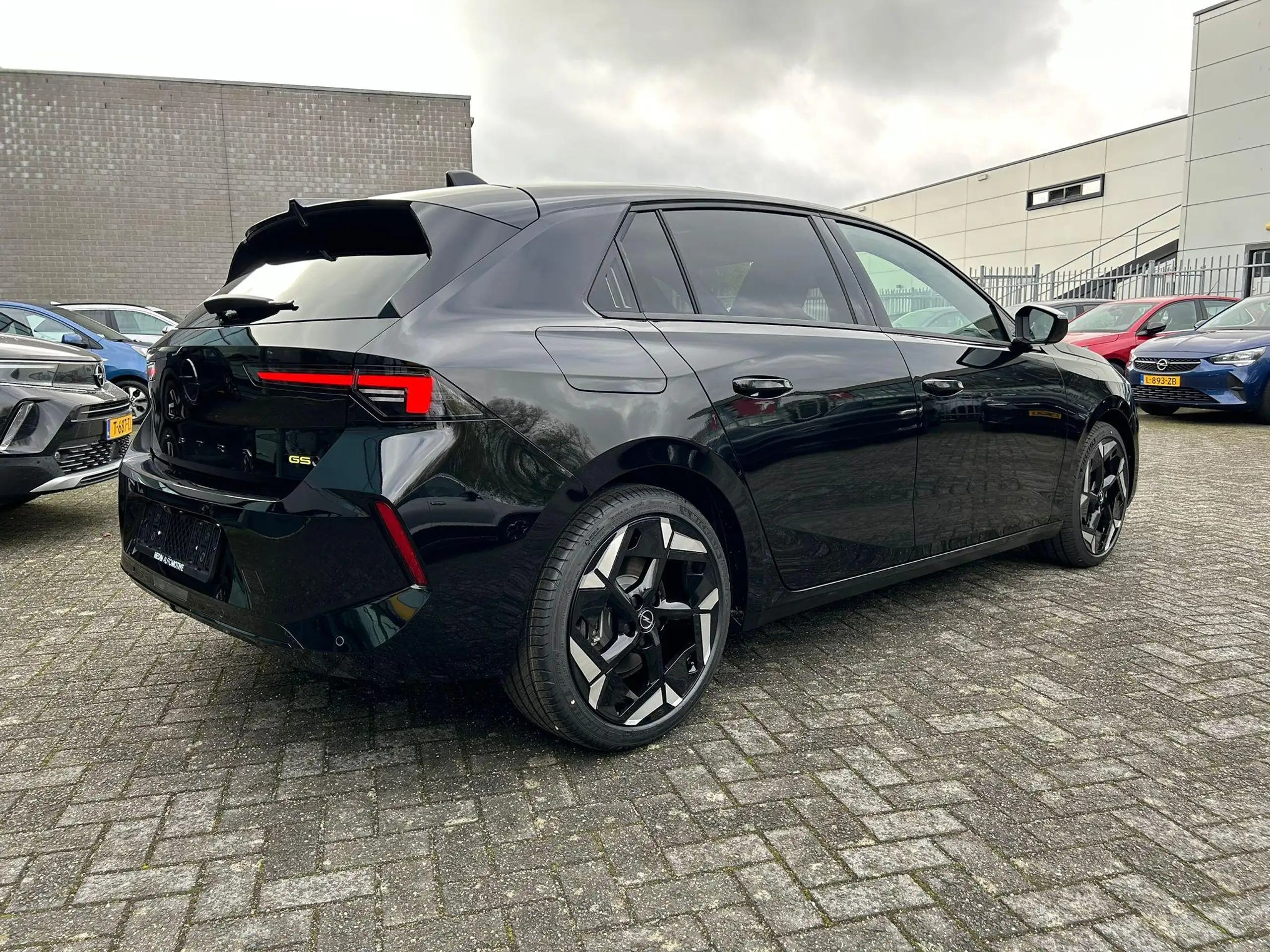 Opel - Astra