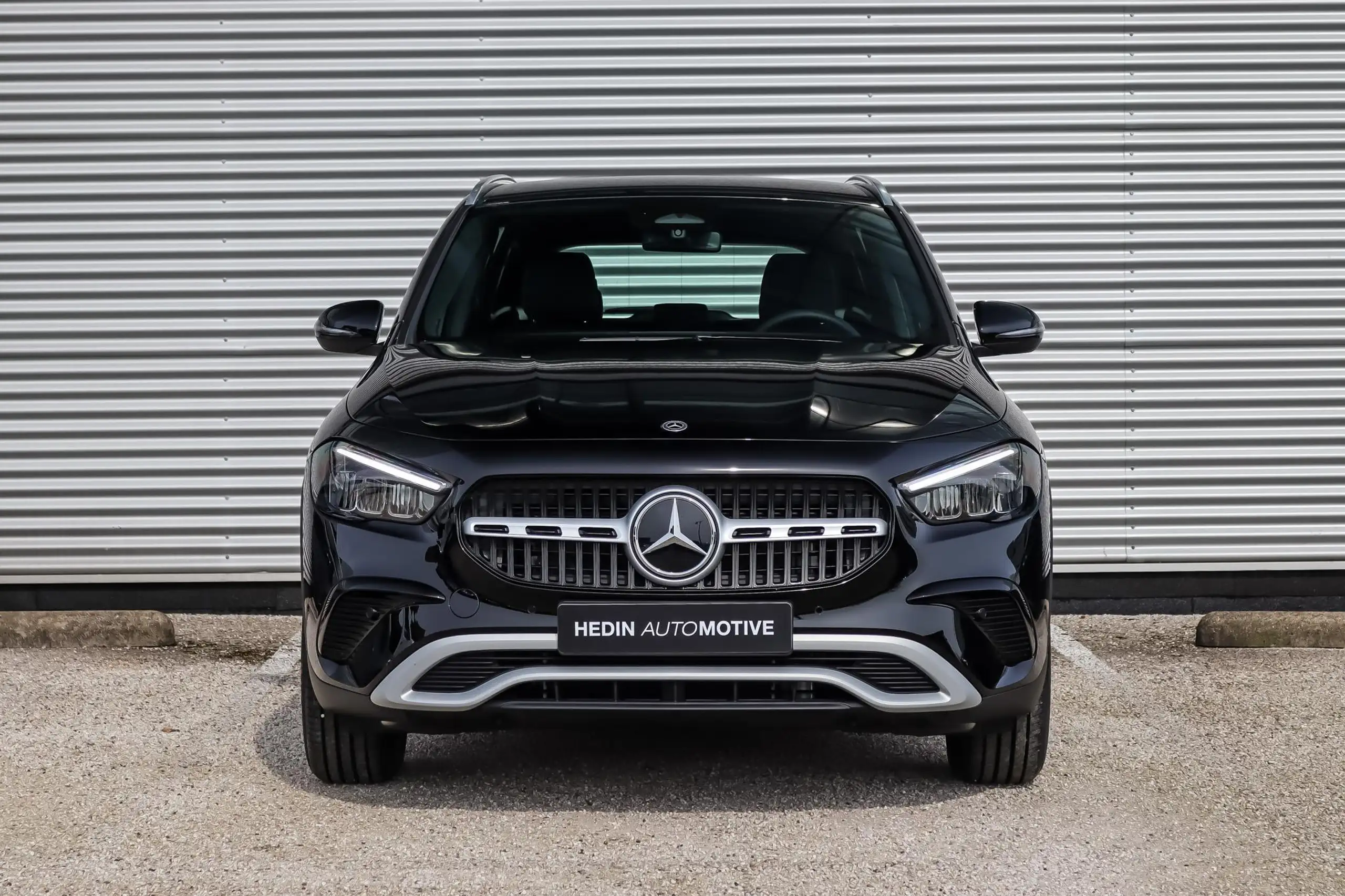 Mercedes-Benz - GLA 180