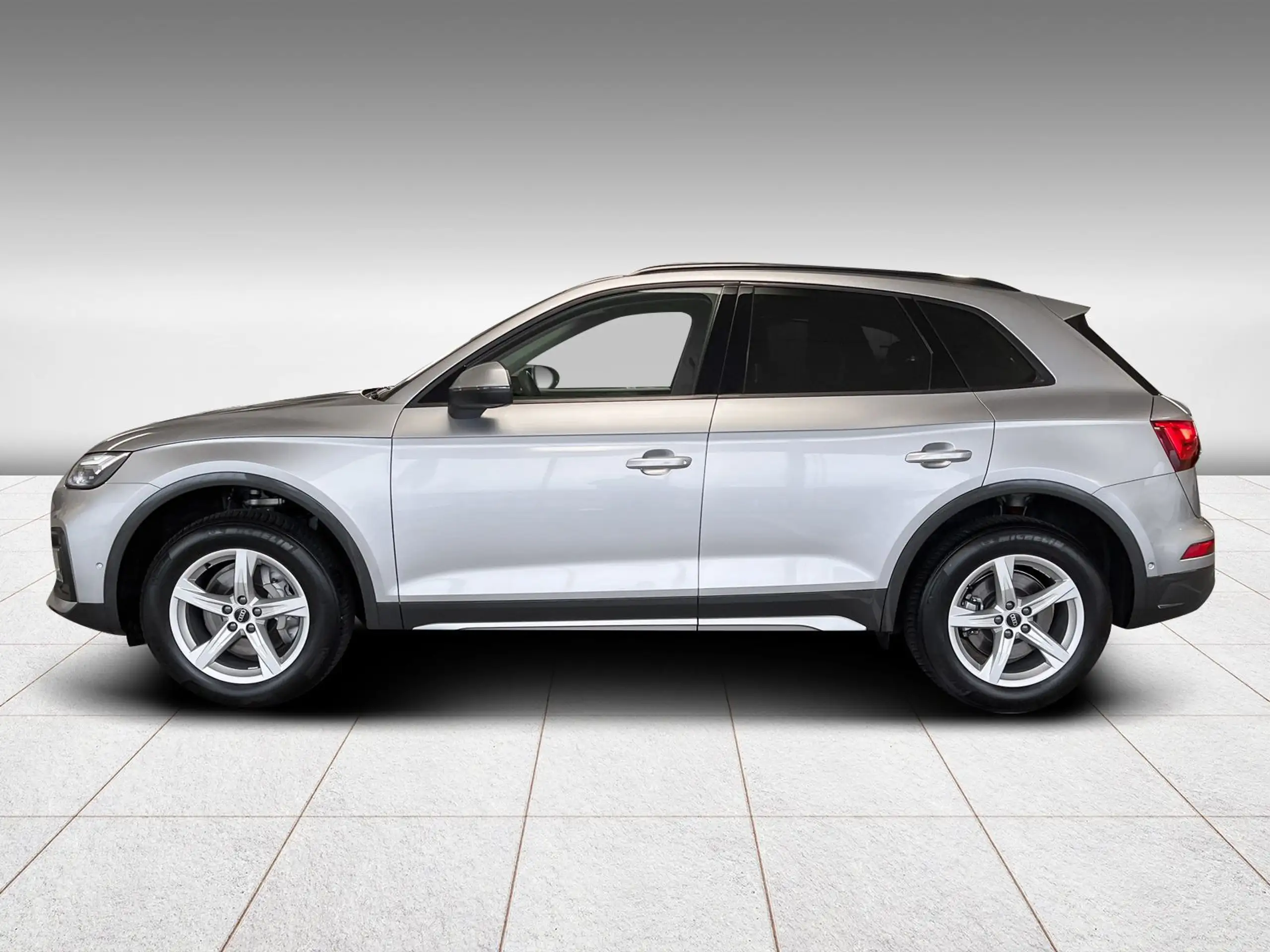 Audi - Q5