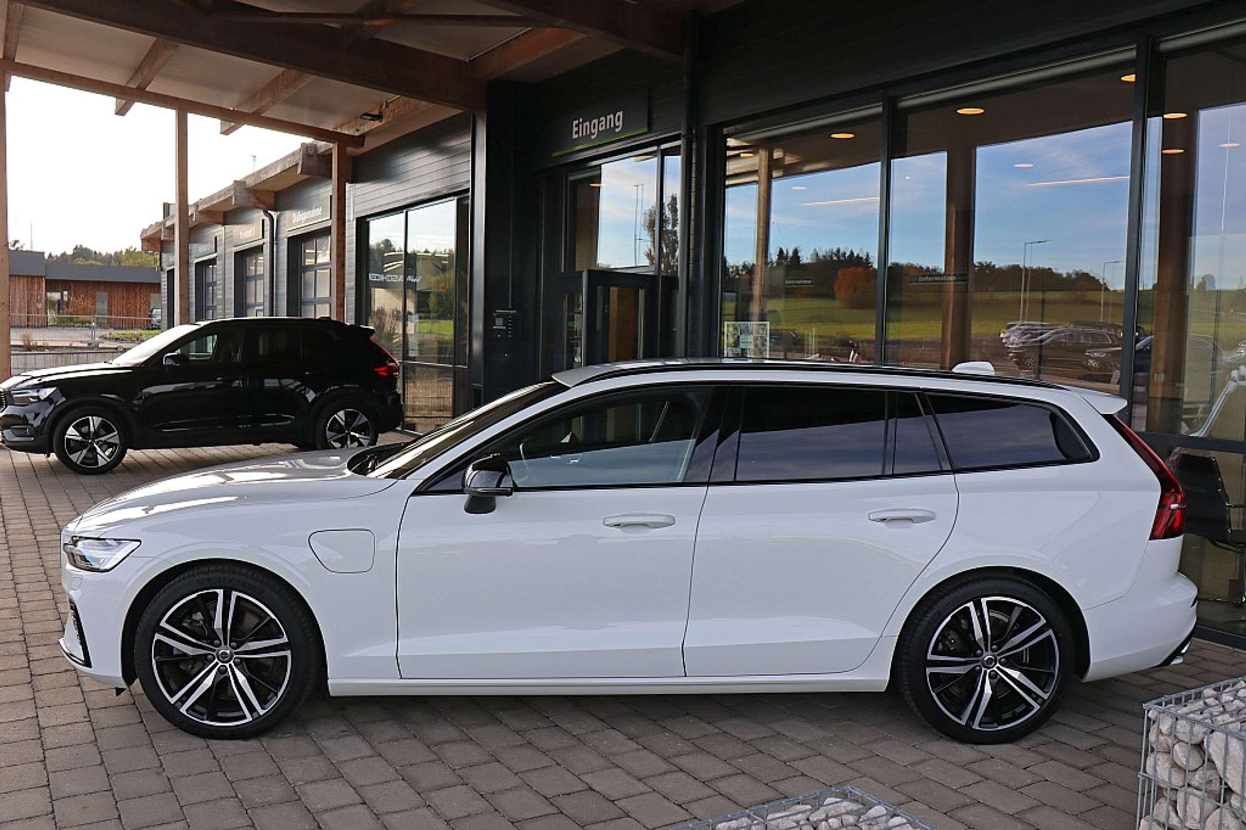 Volvo - V60