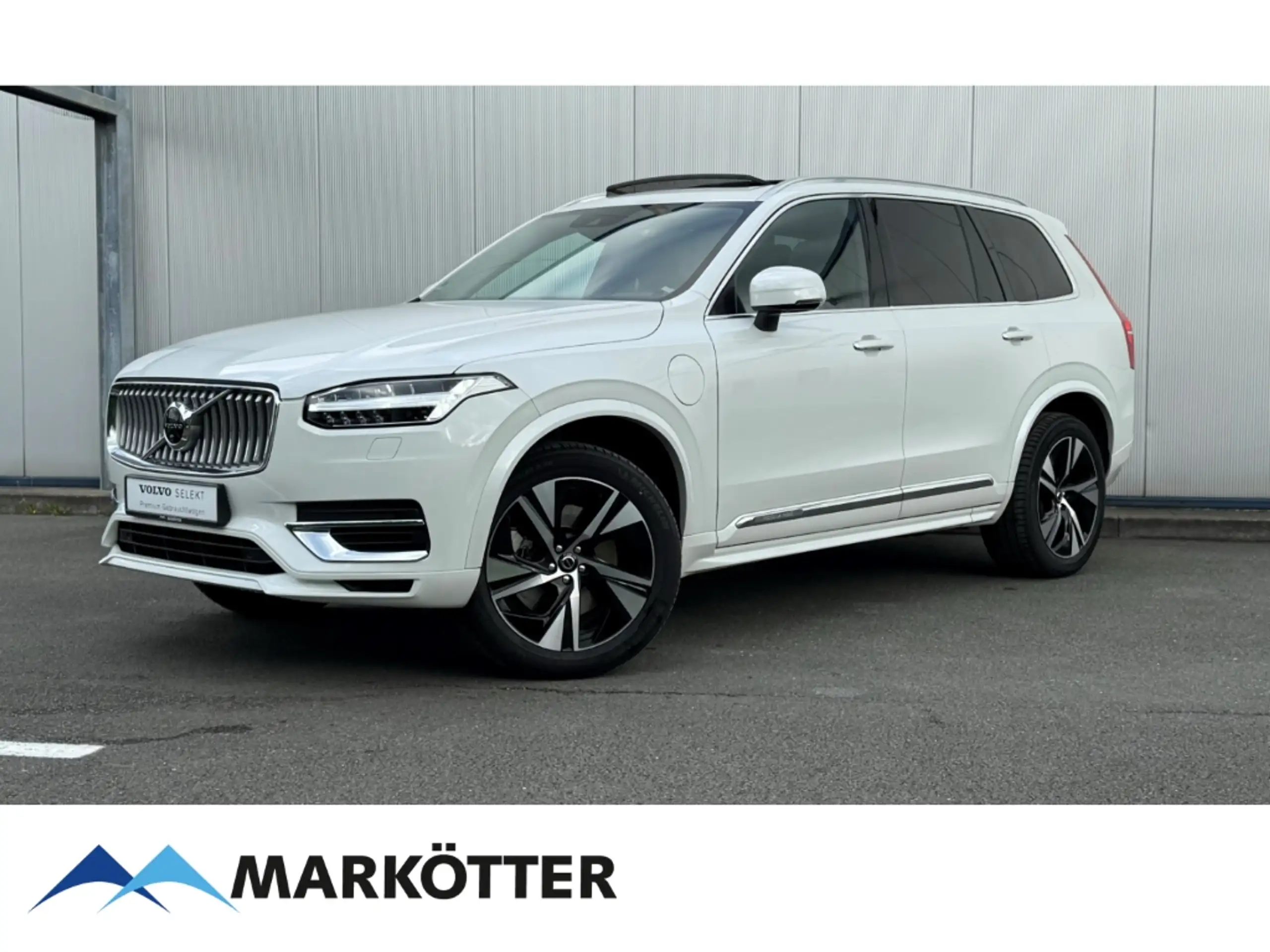 Volvo - XC90