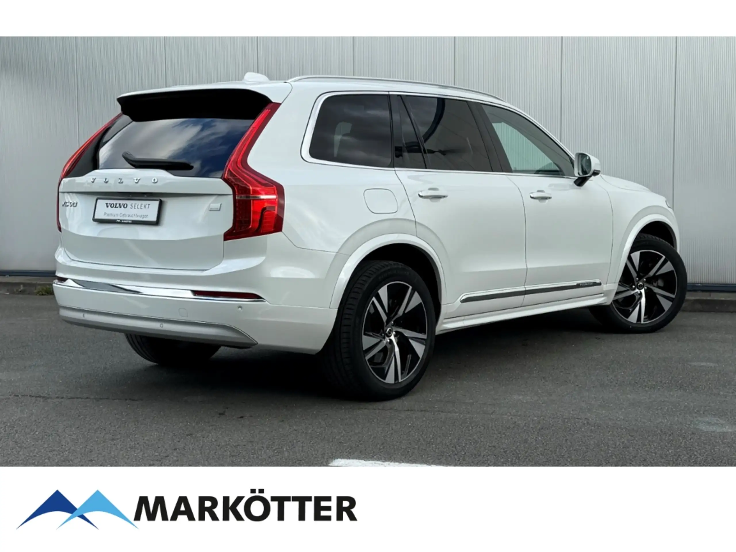 Volvo - XC90