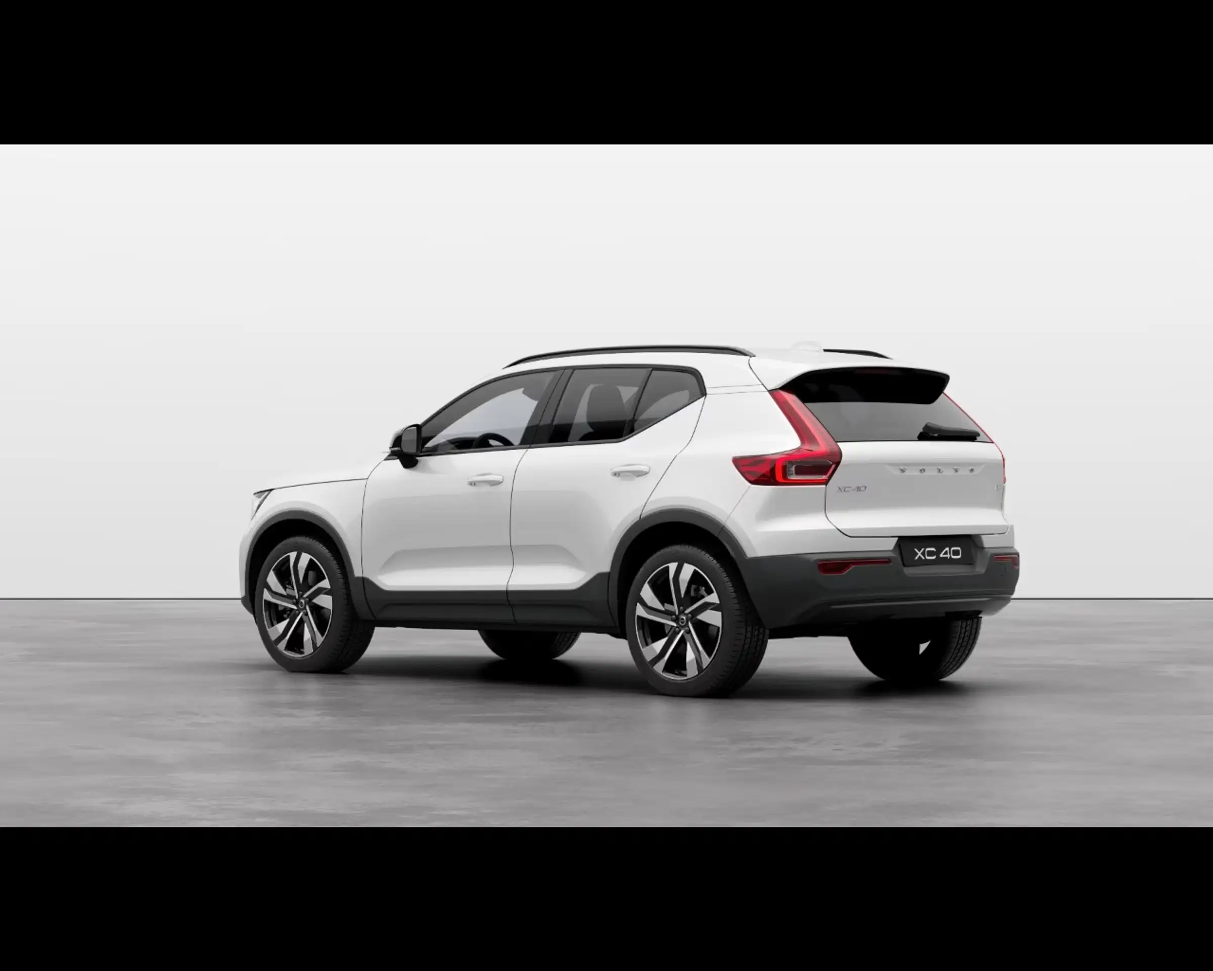 Volvo - XC40