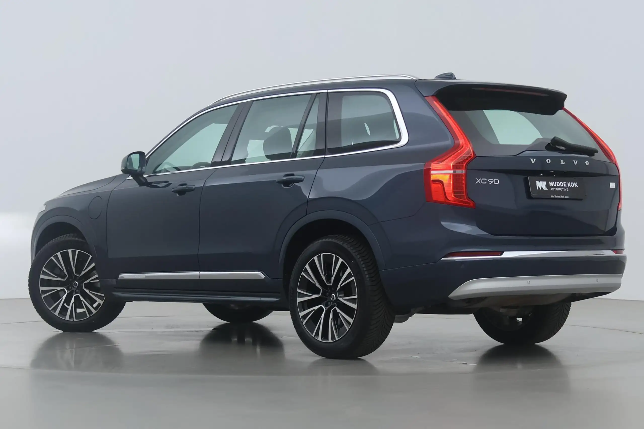 Volvo - XC90