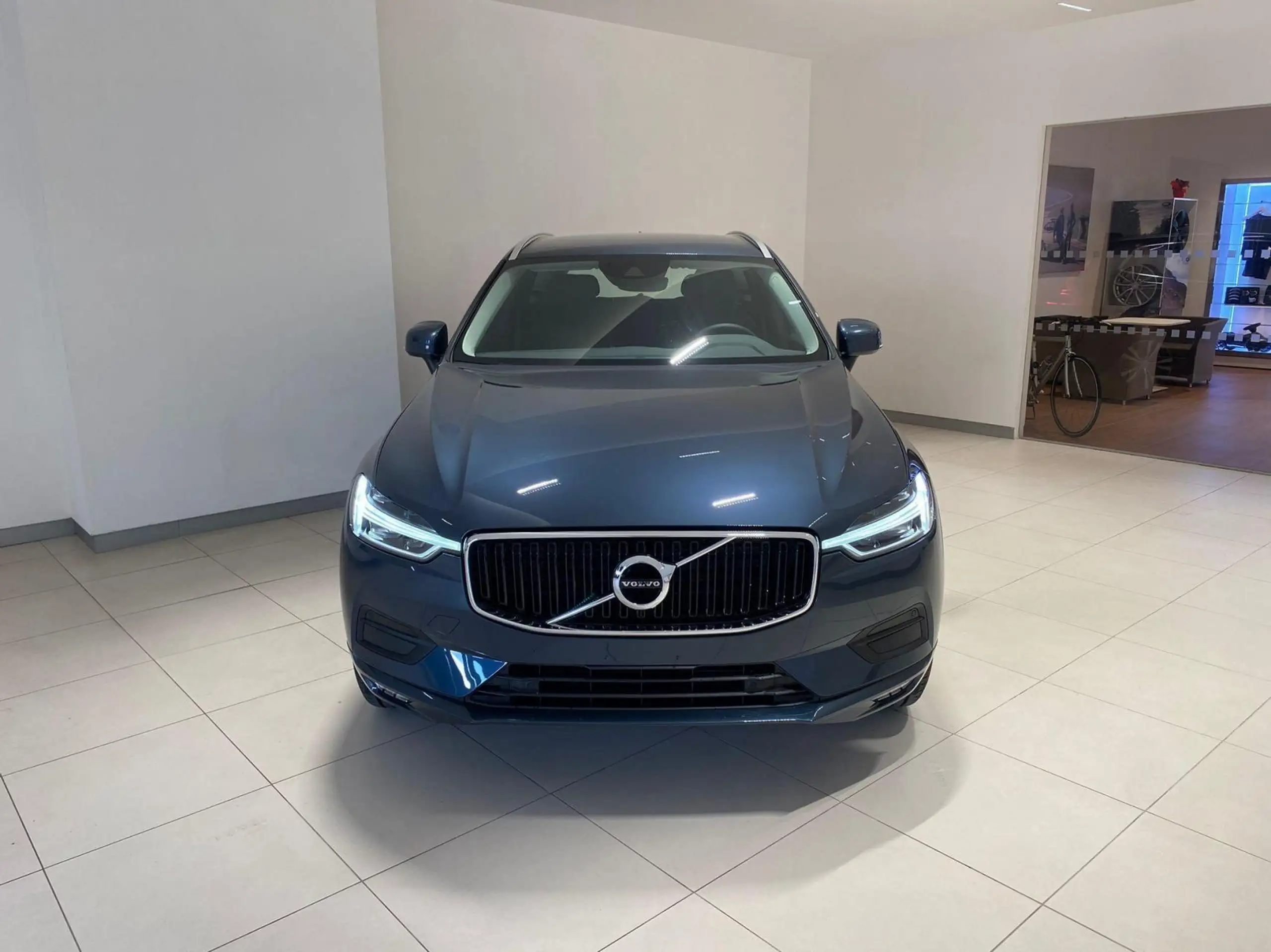 Volvo - XC60