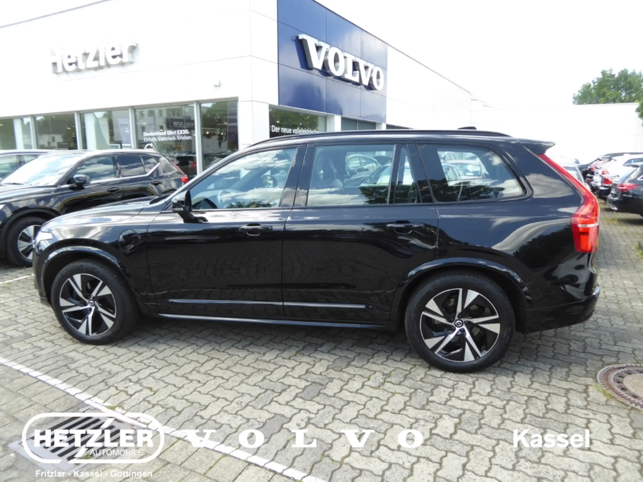 Volvo - XC90