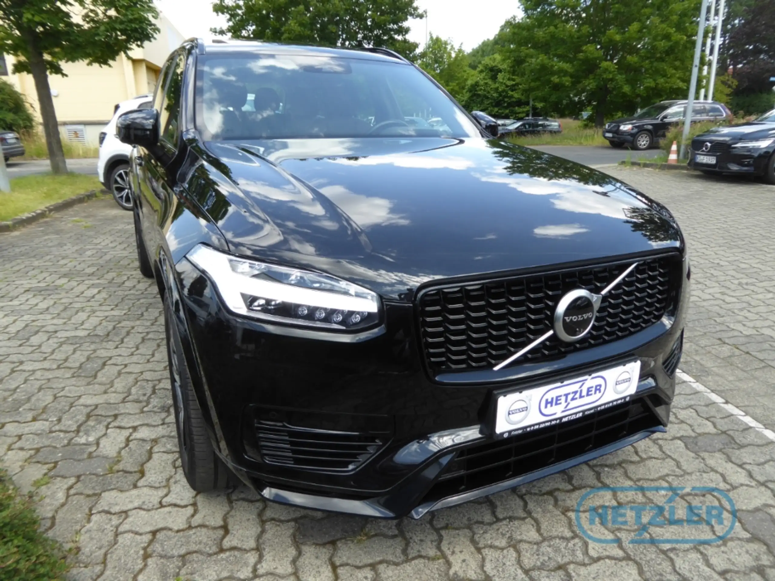 Volvo - XC90