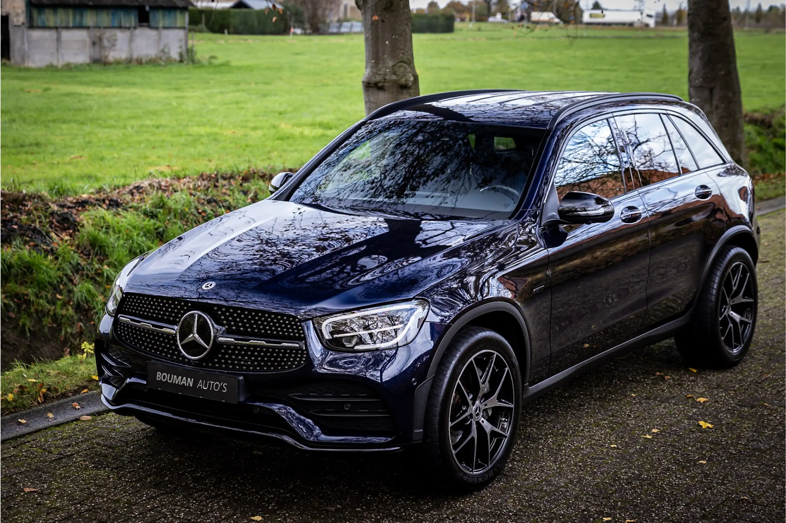 Mercedes-Benz - GLC 300