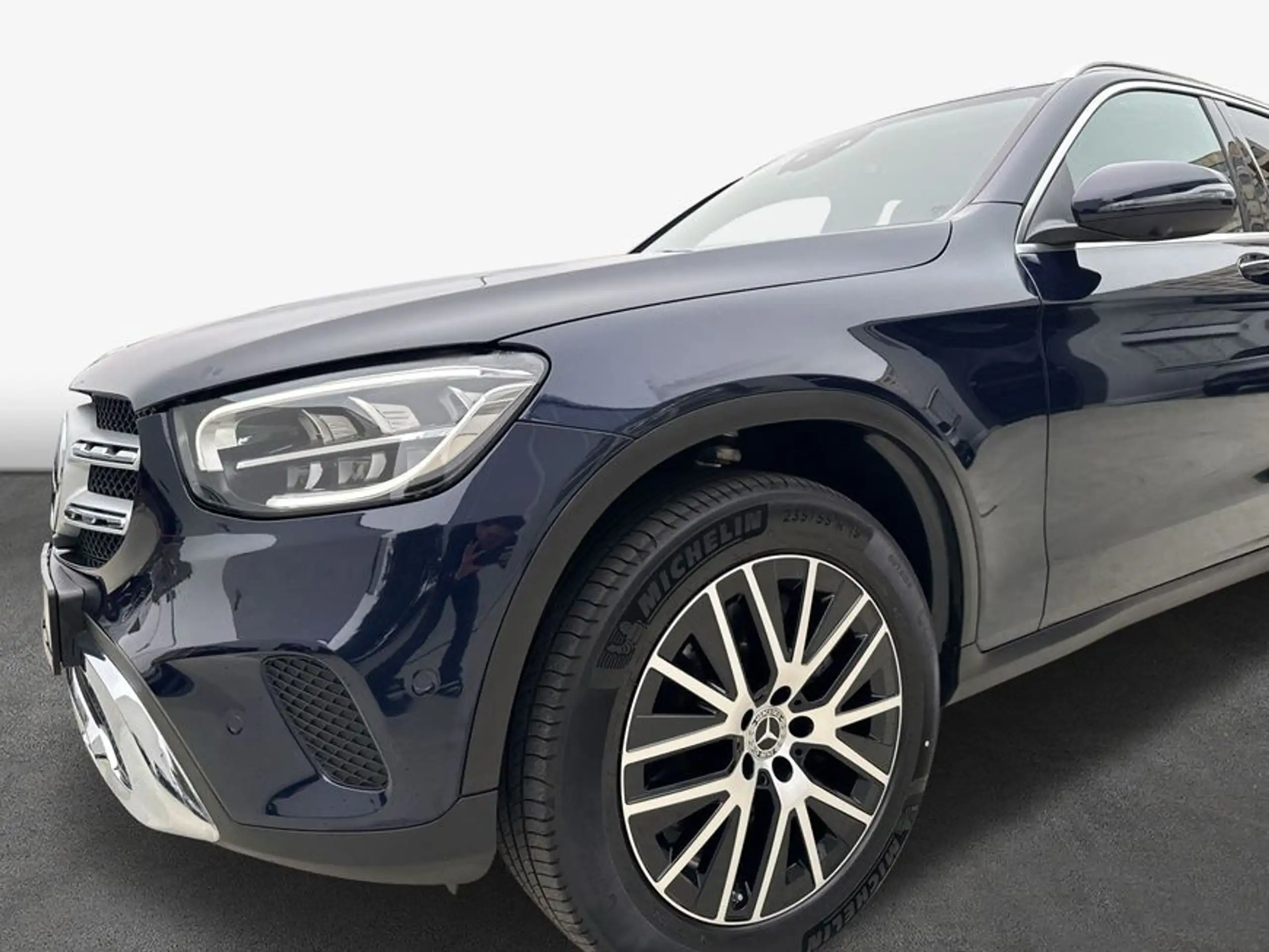 Mercedes-Benz - GLC 300