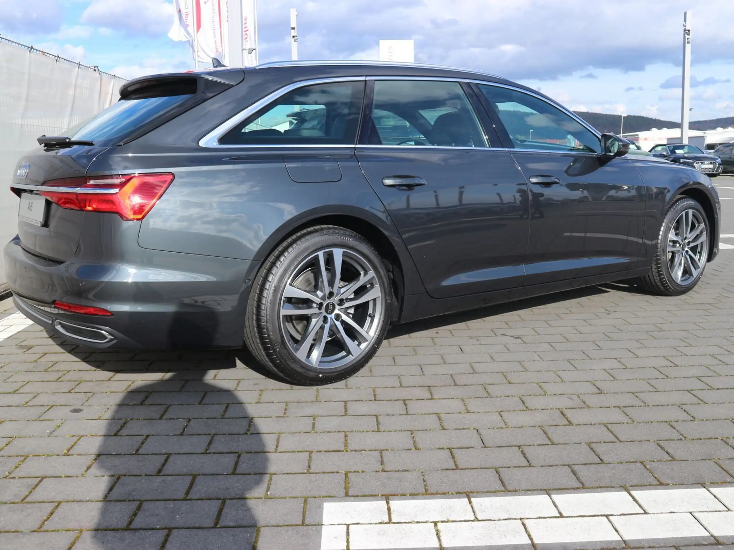 Audi - A6