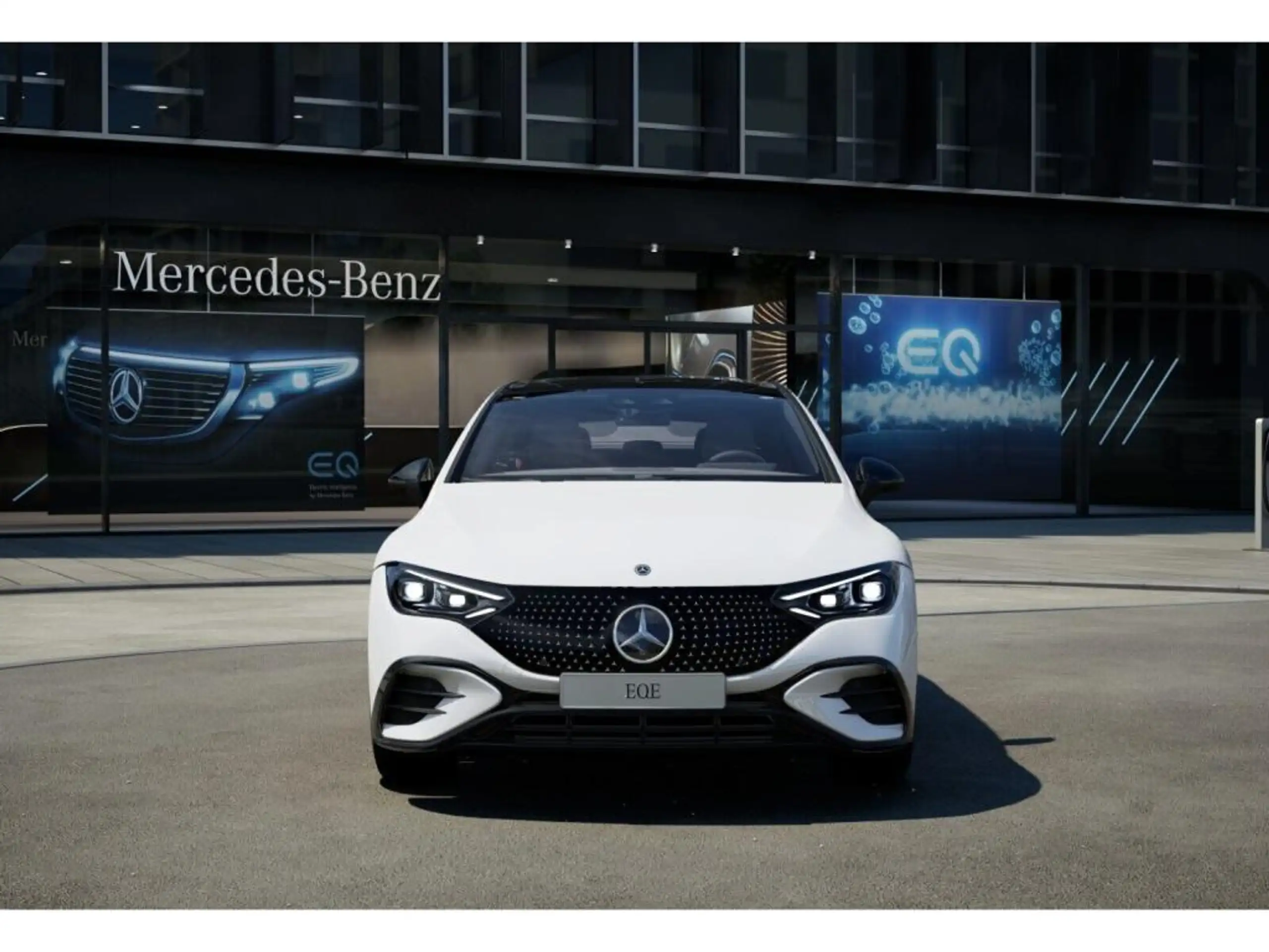 Mercedes-Benz - EQE 300