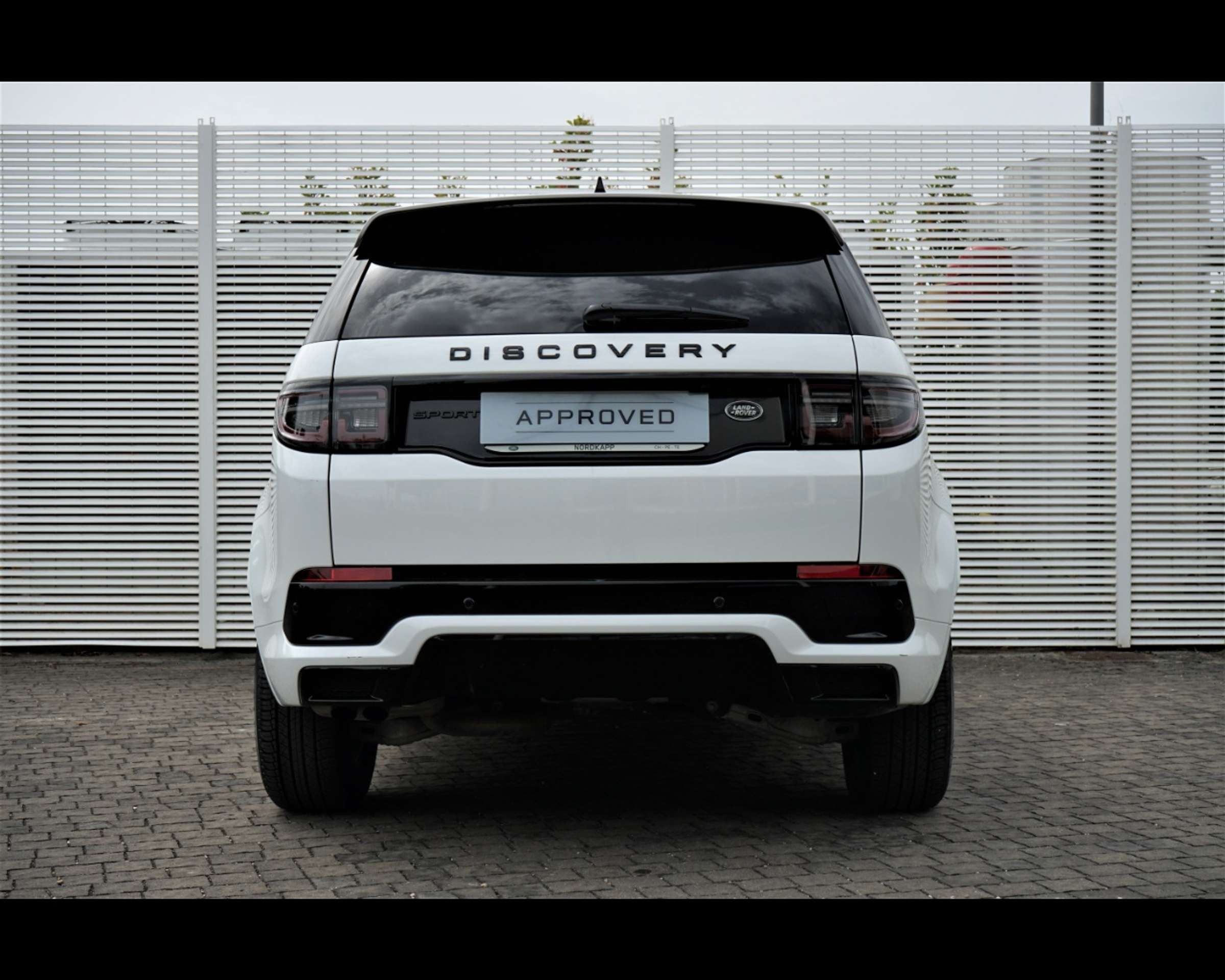 Land Rover - Discovery Sport