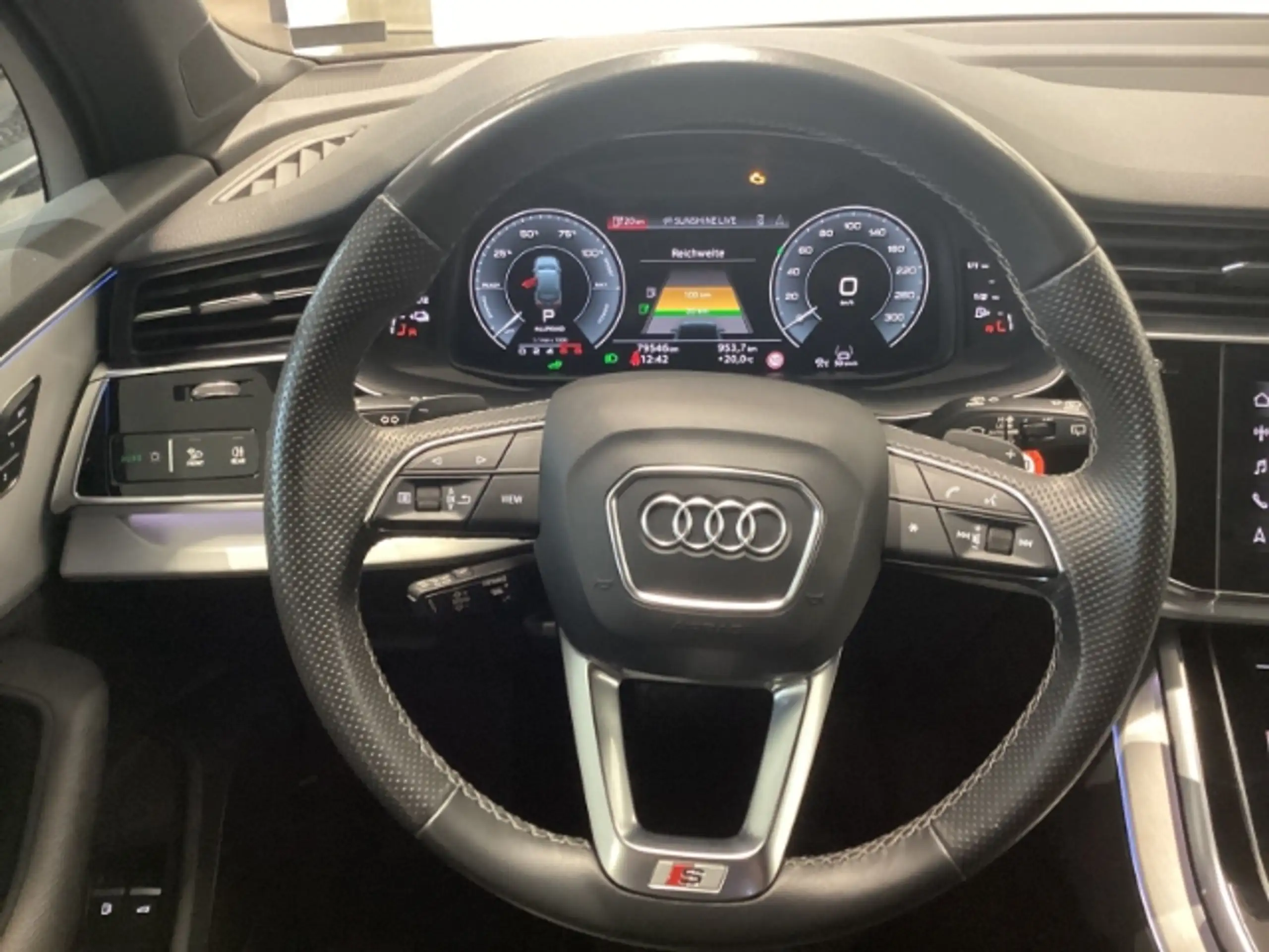 Audi - Q7