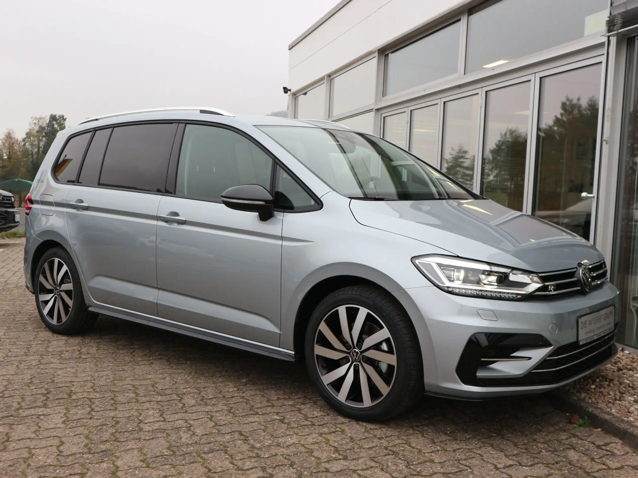 Volkswagen - Touran