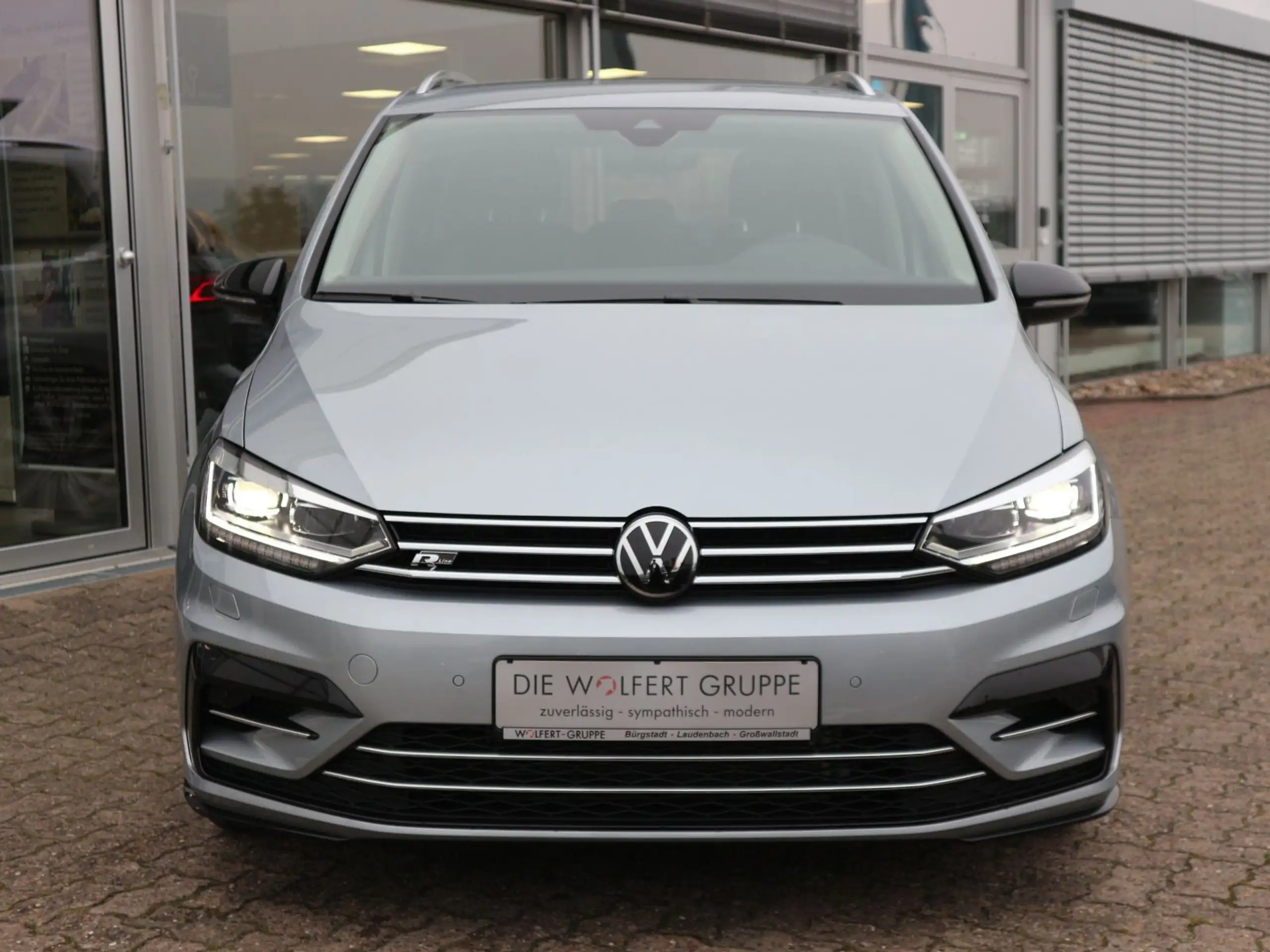 Volkswagen - Touran