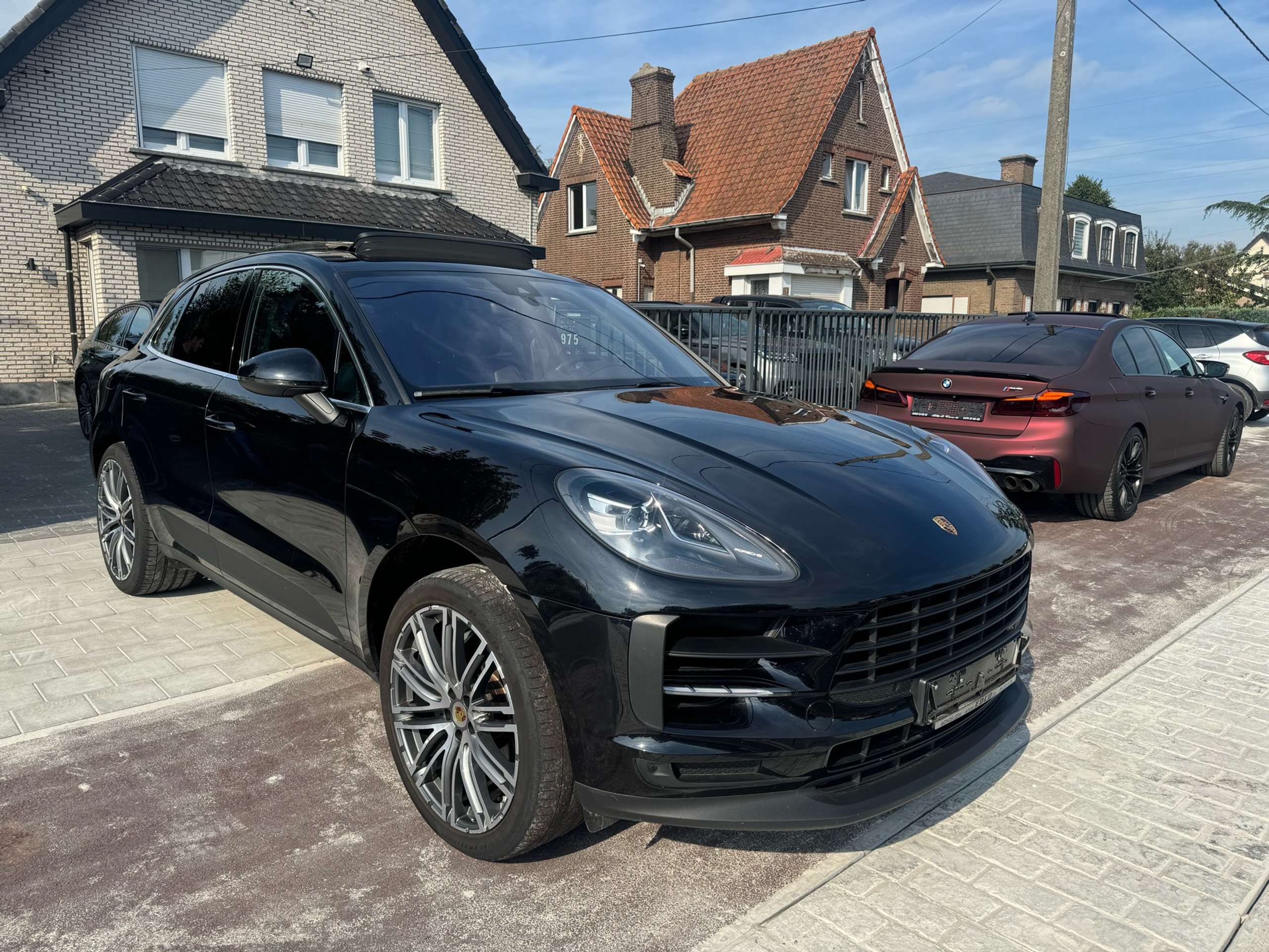 Porsche - Macan