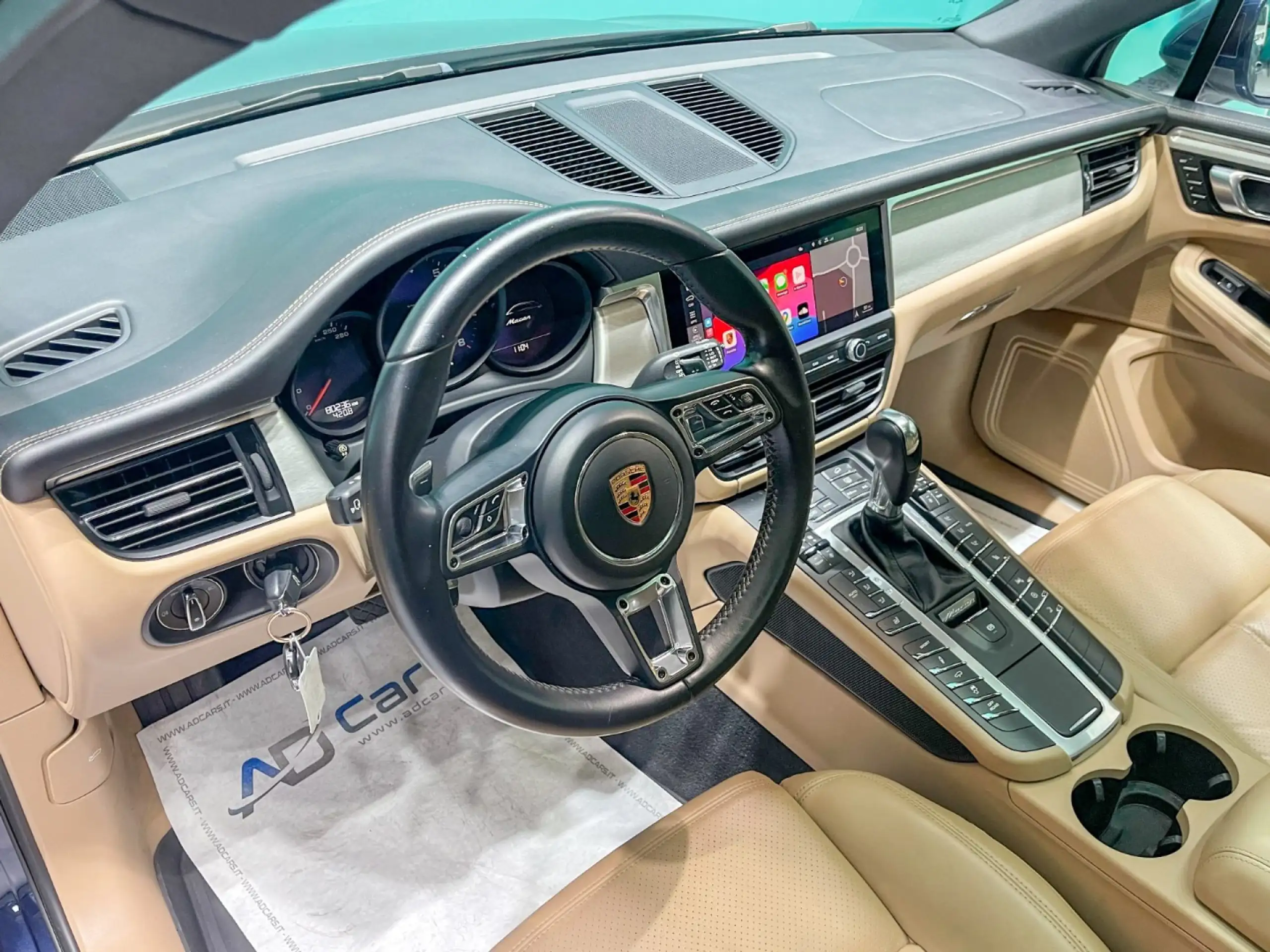 Porsche - Macan