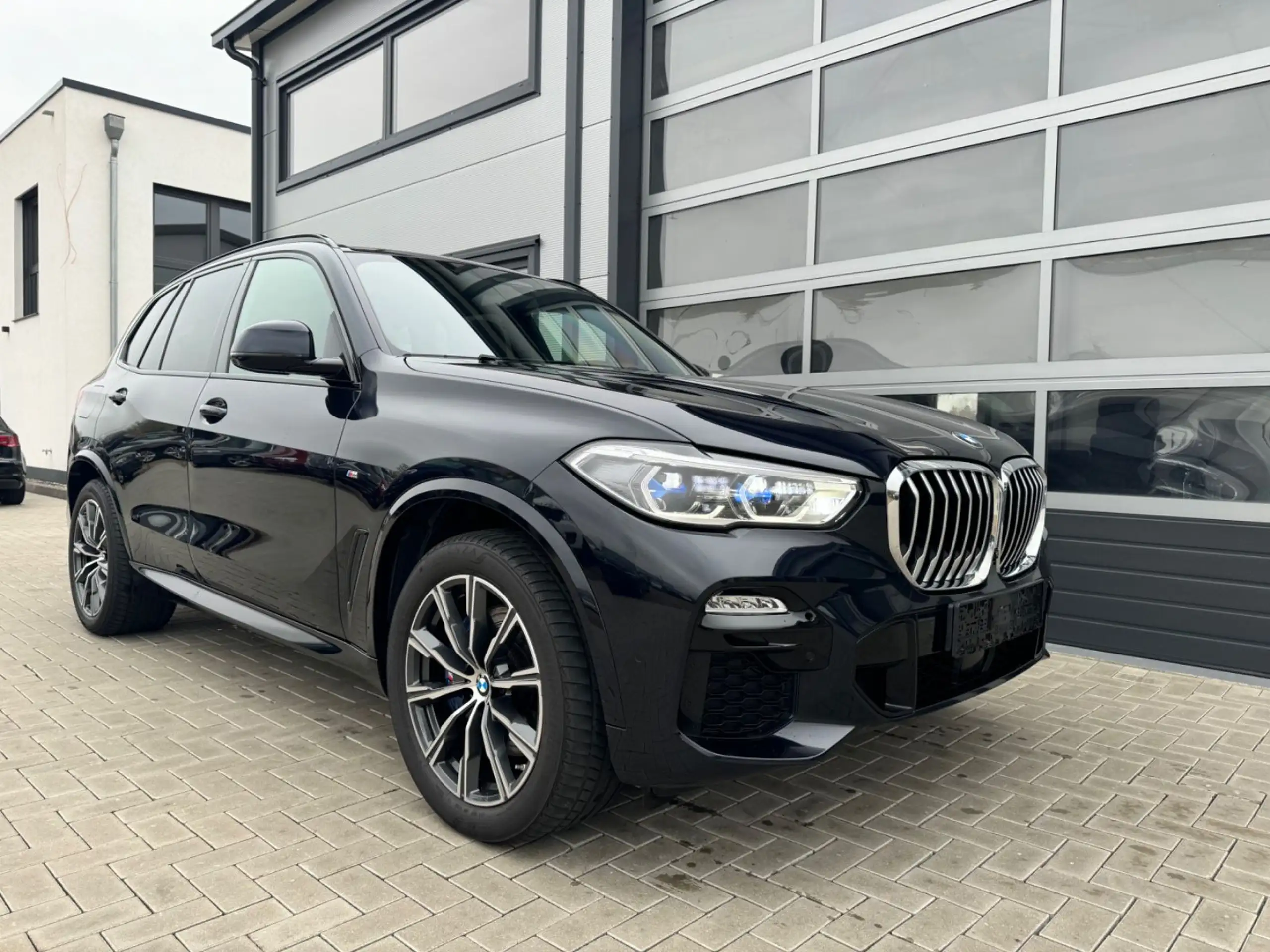 BMW - X5