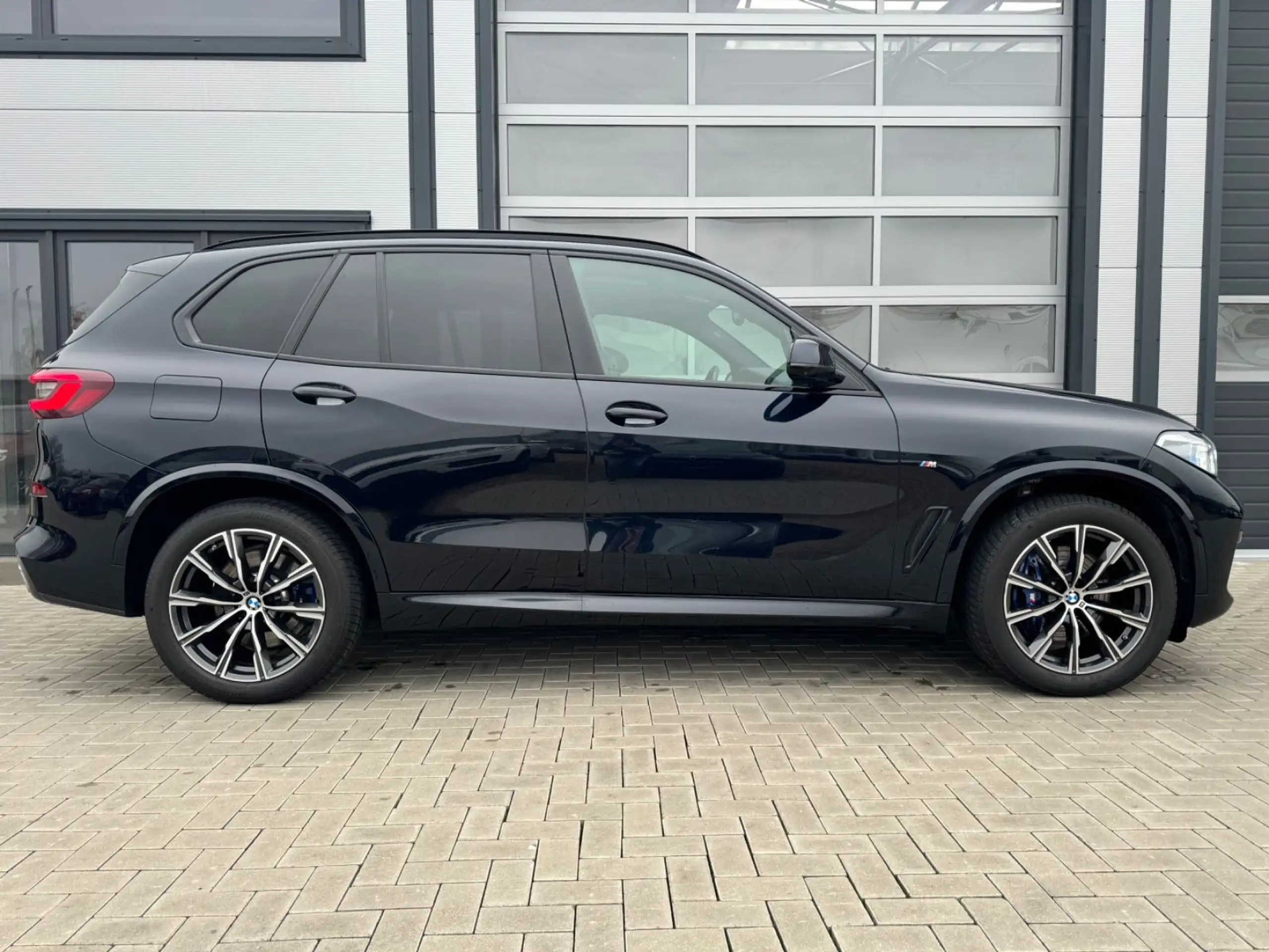 BMW - X5