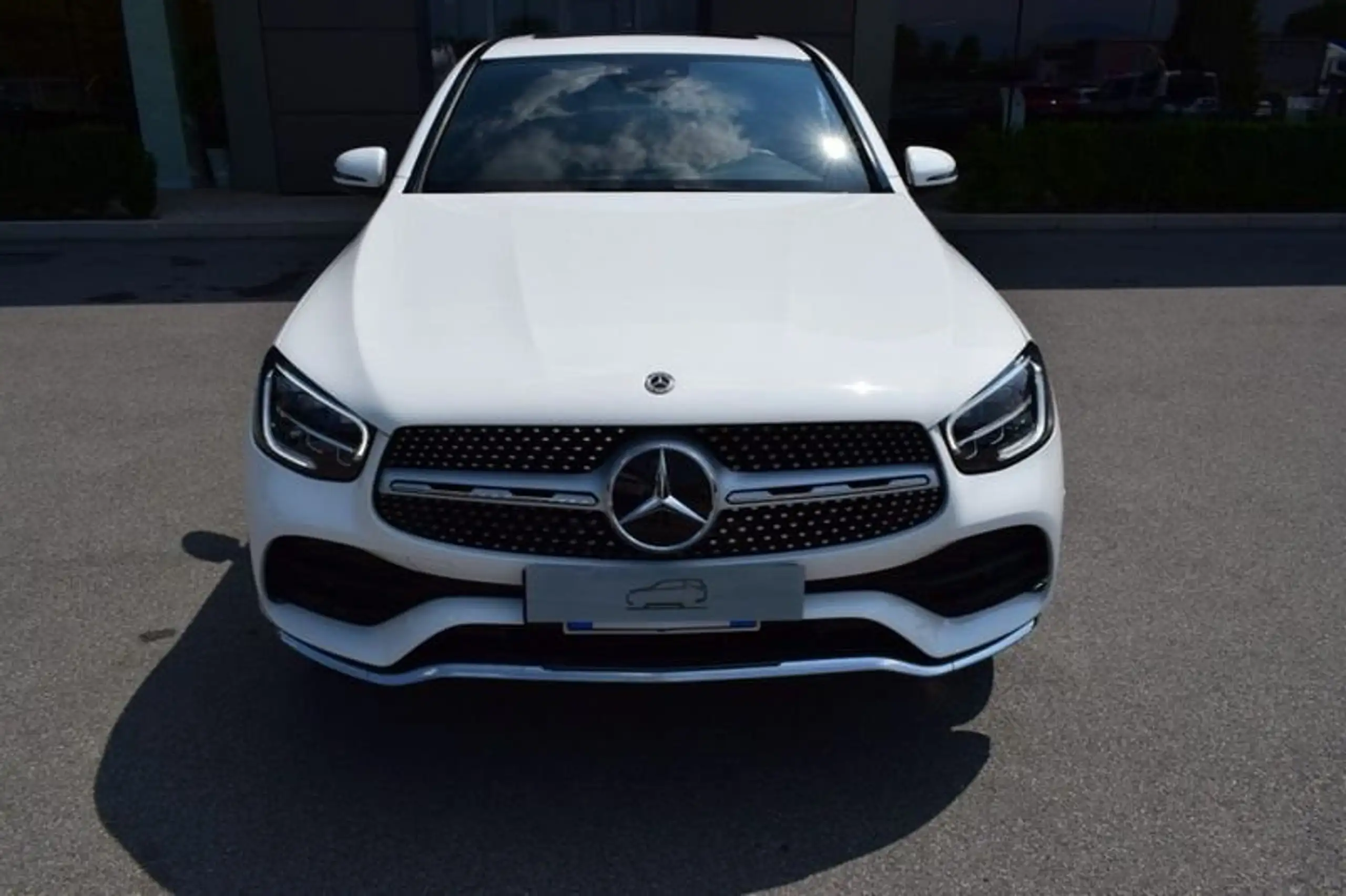 Mercedes-Benz - GLC 300