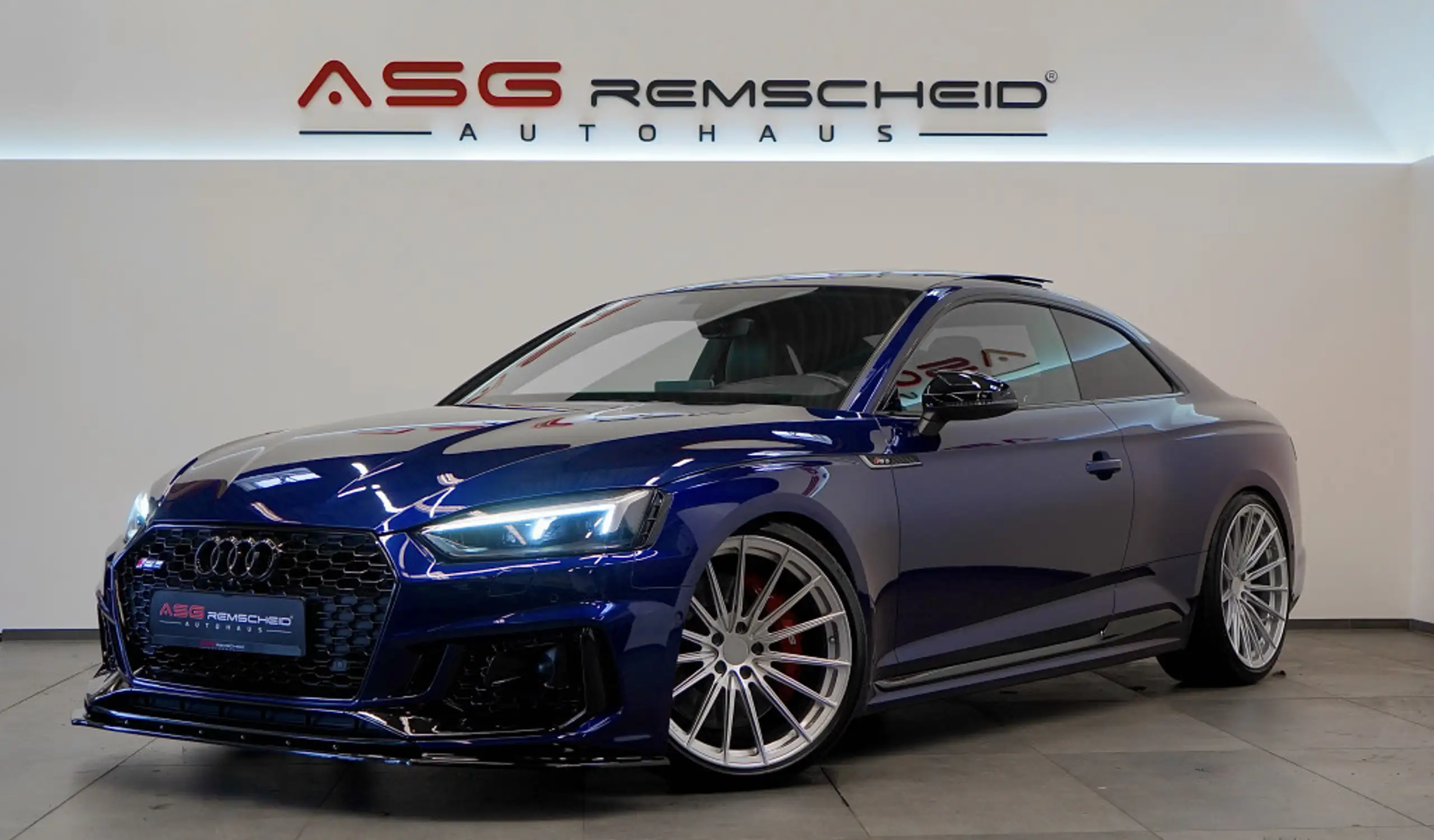 Audi - RS5