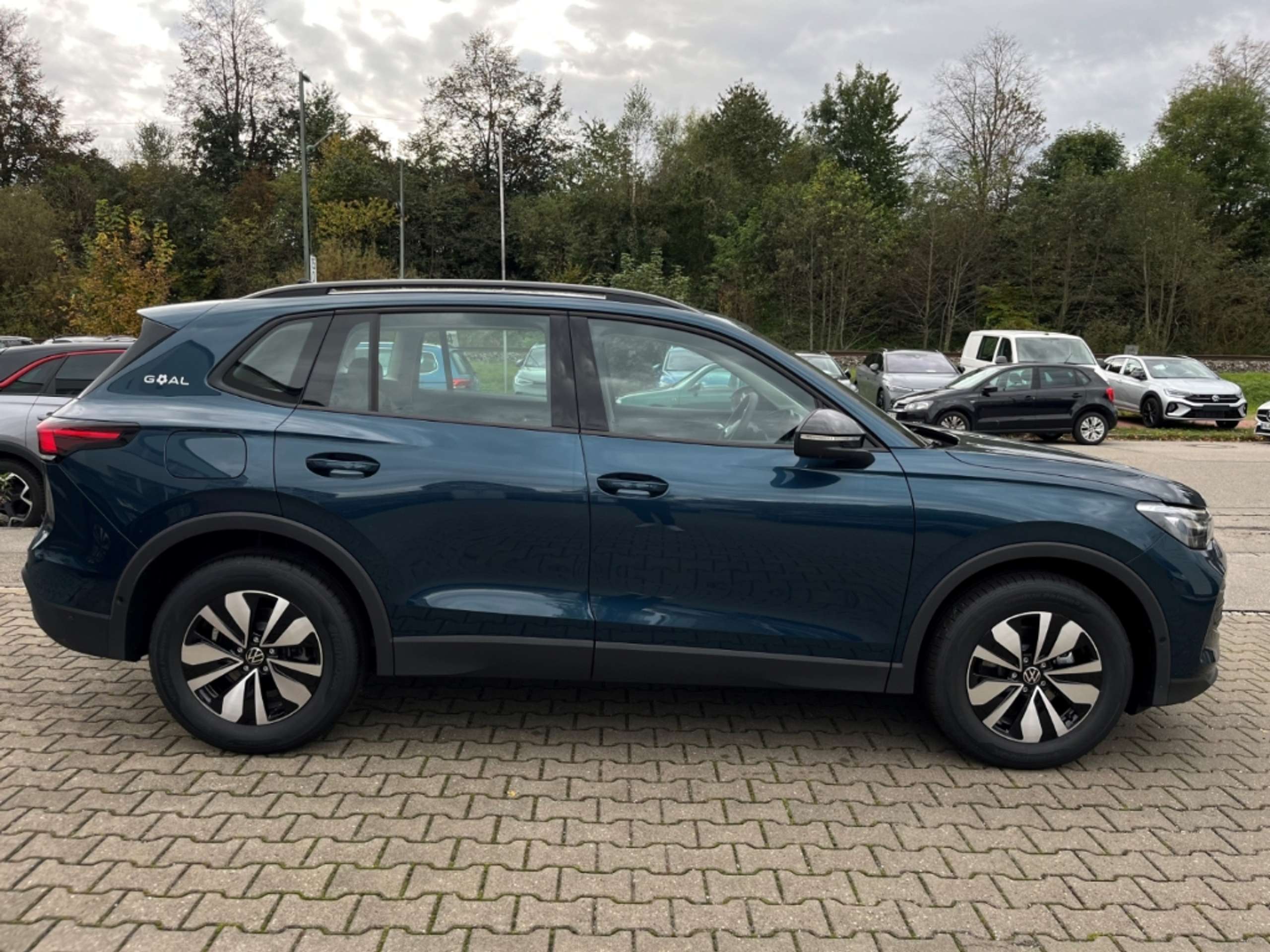 Volkswagen - Tiguan