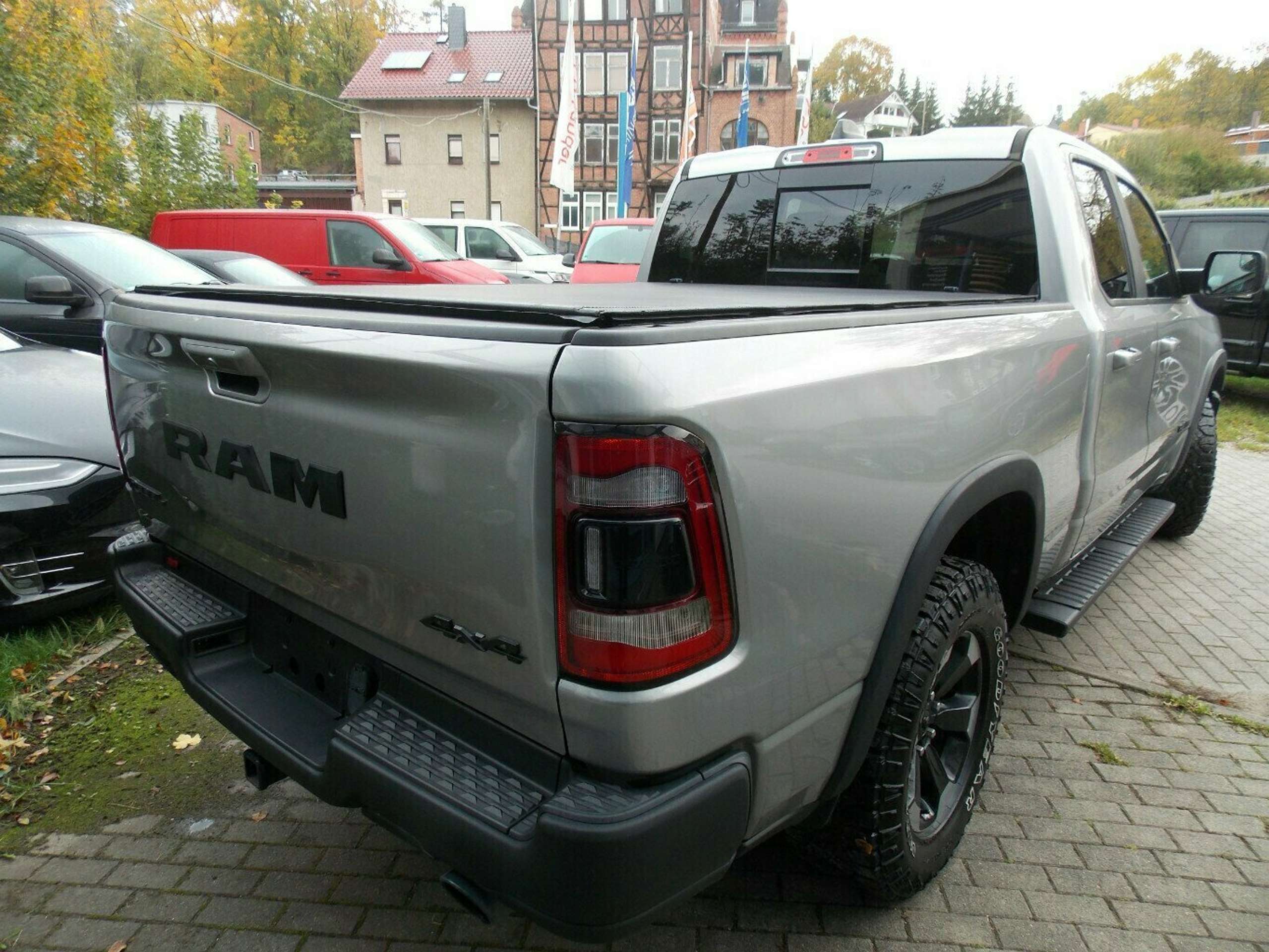 Dodge - RAM