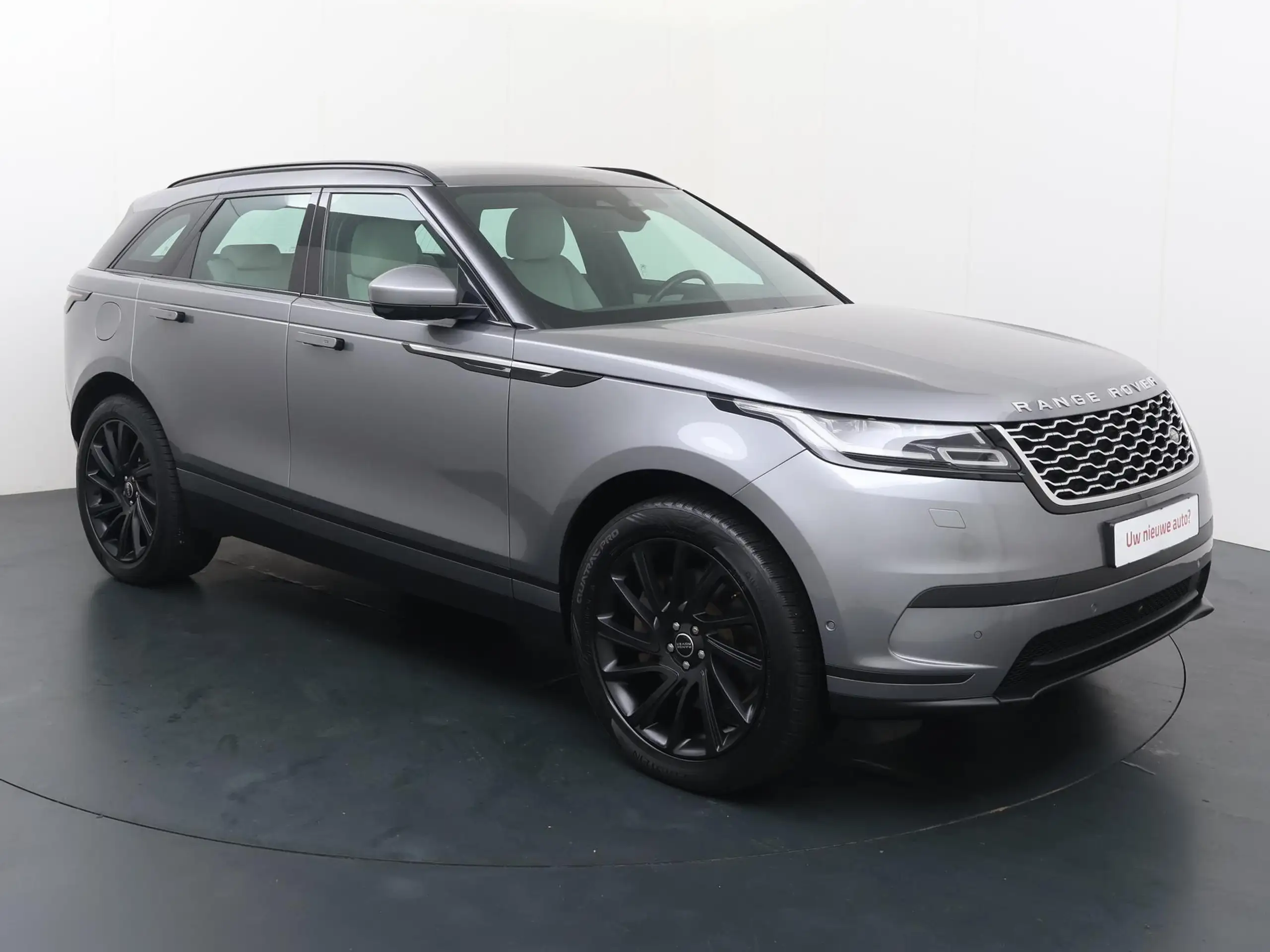 Land Rover - Range Rover Velar