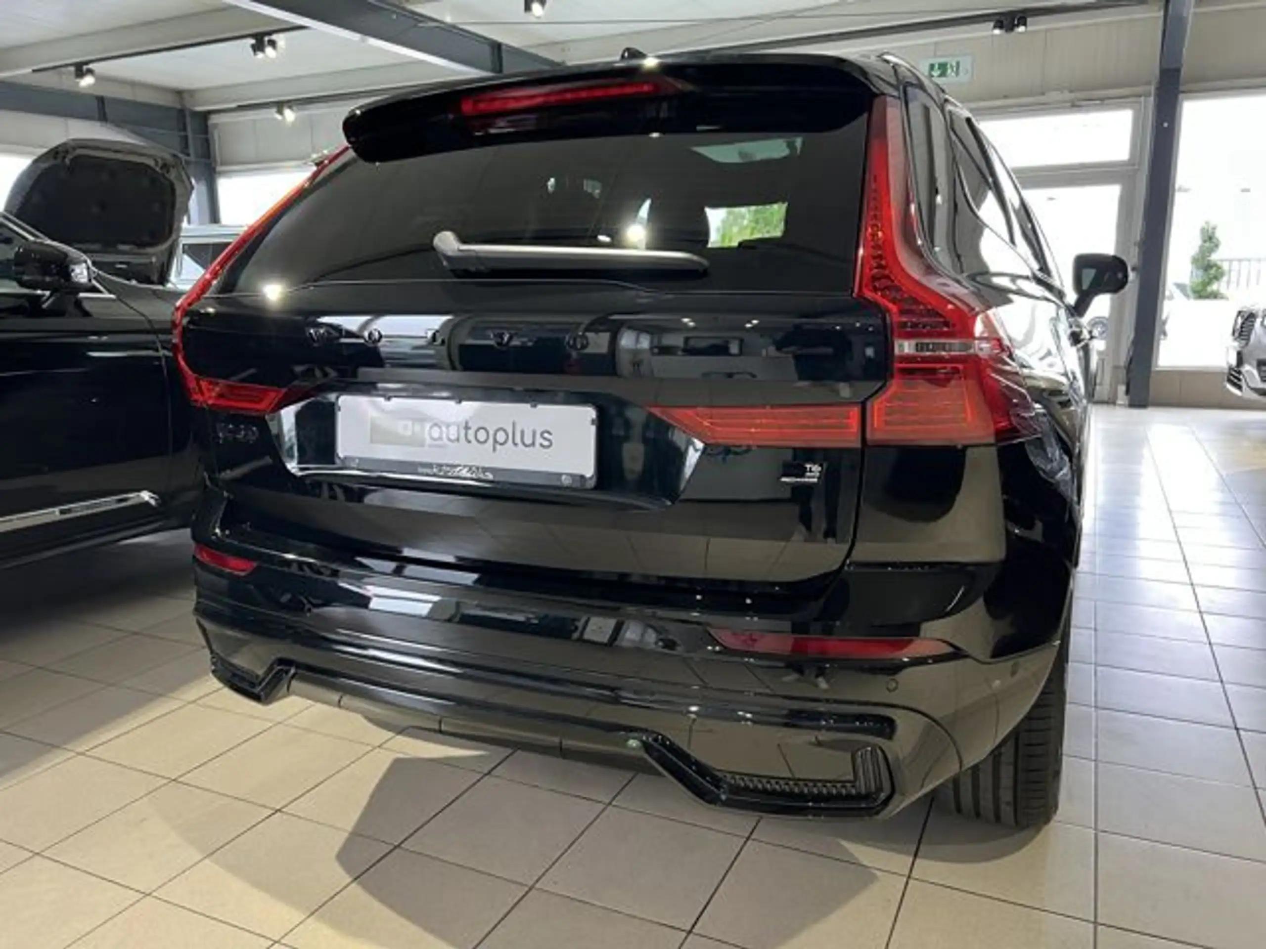 Volvo - XC60