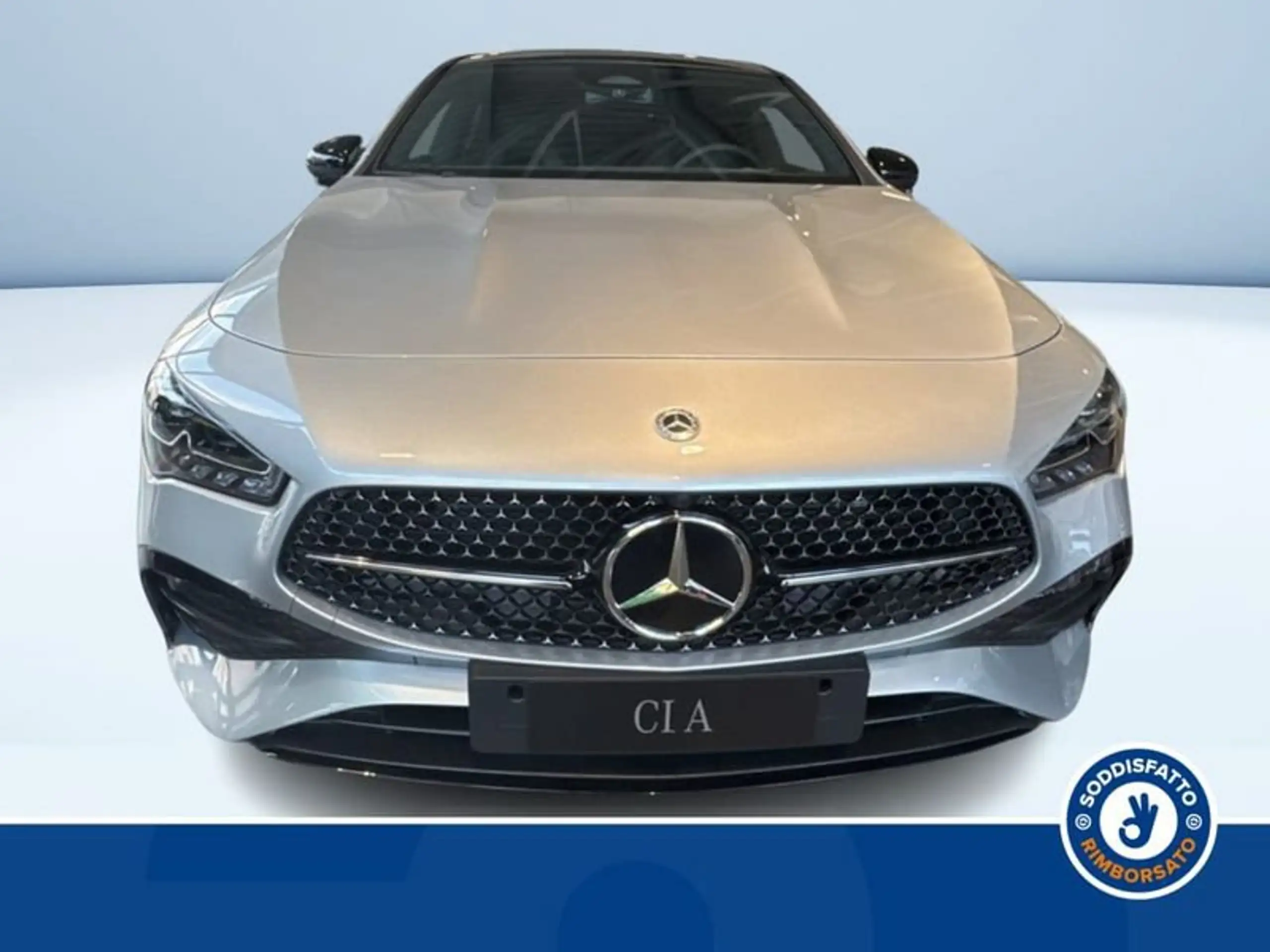 Mercedes-Benz - CLA 200