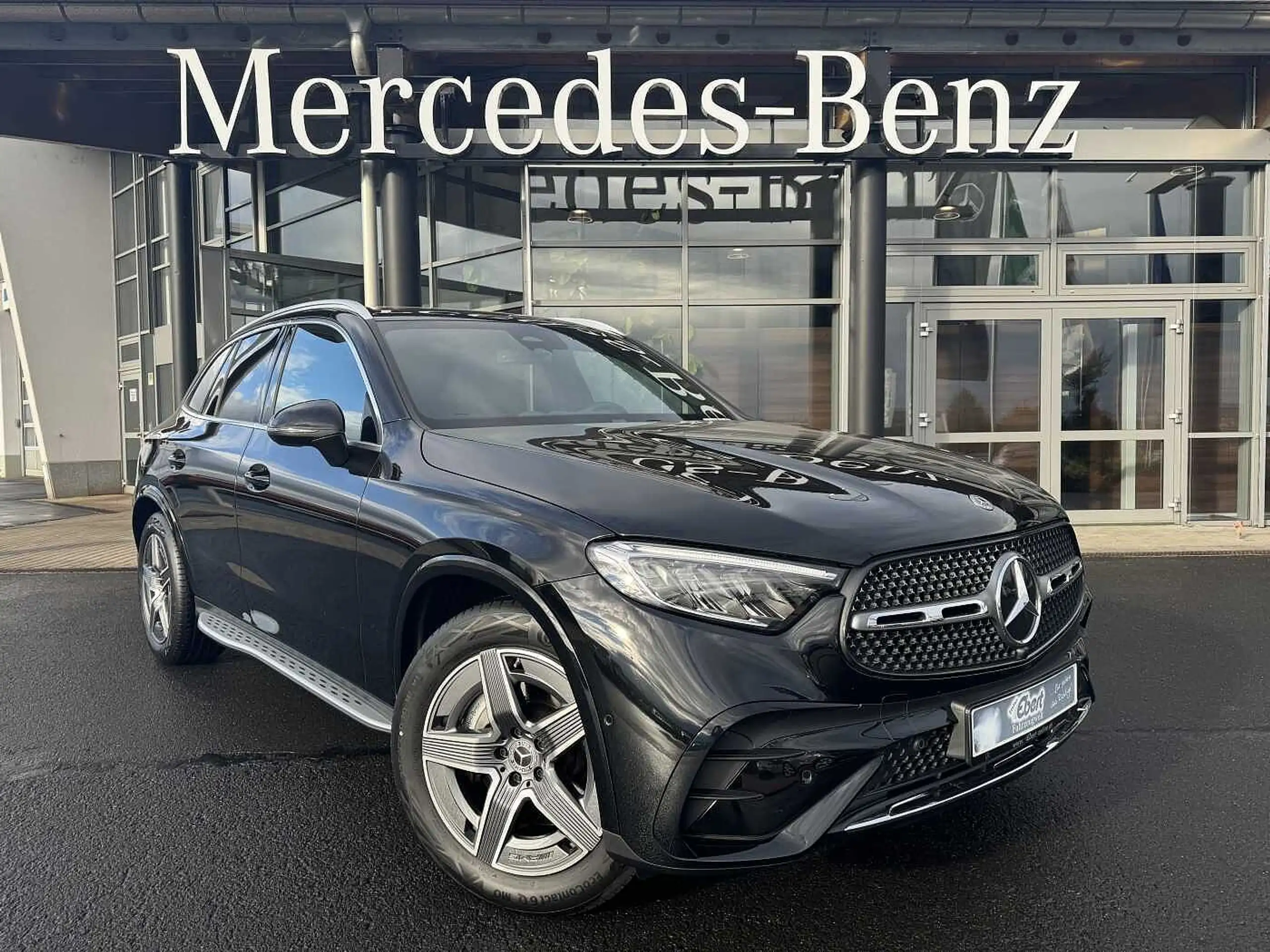 Mercedes-Benz GLC 200 2023