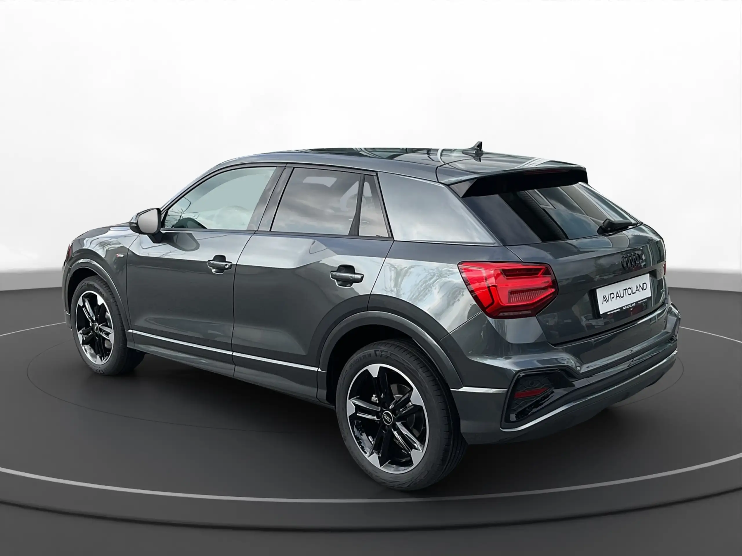 Audi - Q2