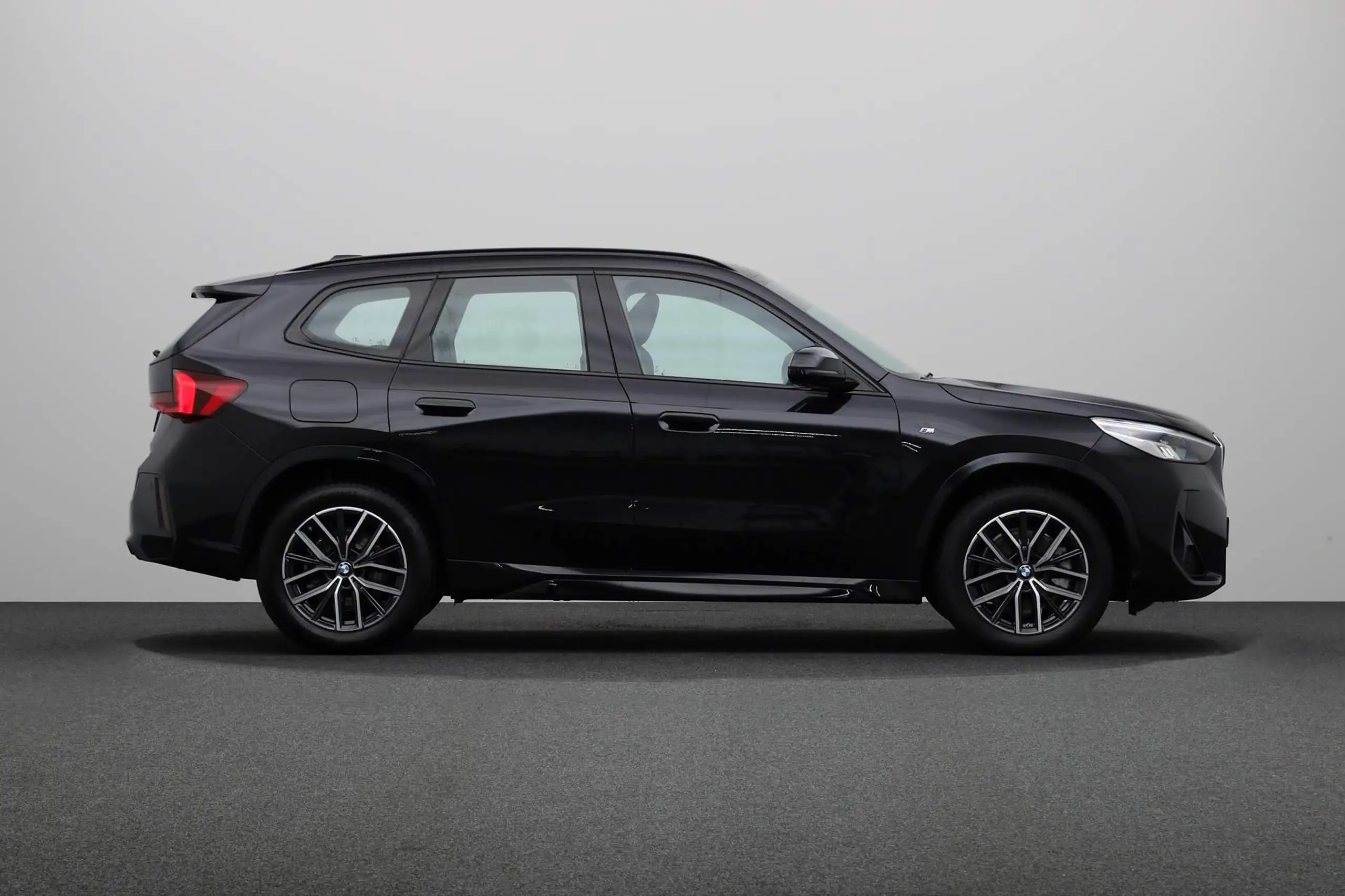 BMW - X1