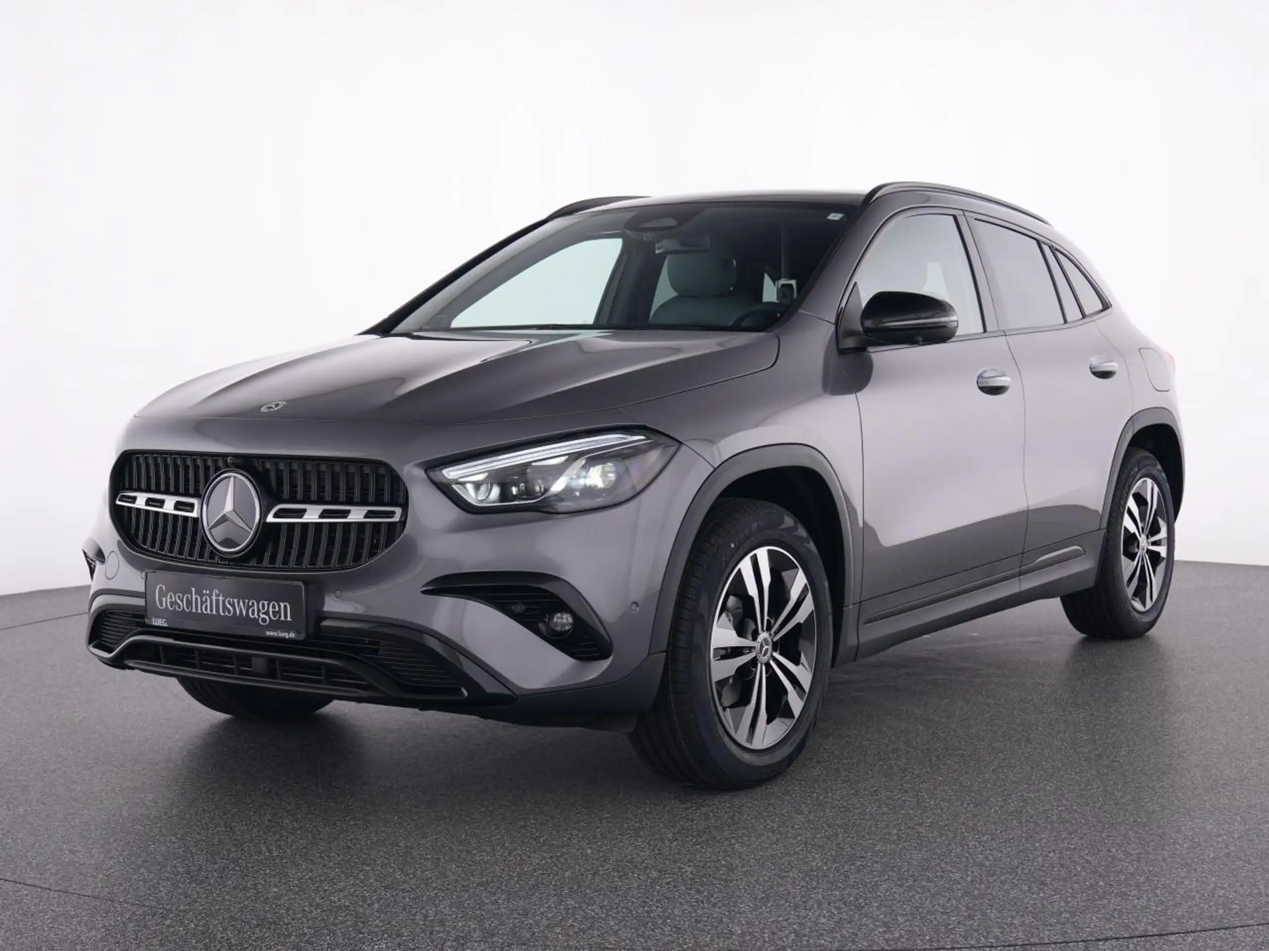 Mercedes-Benz - GLA 250