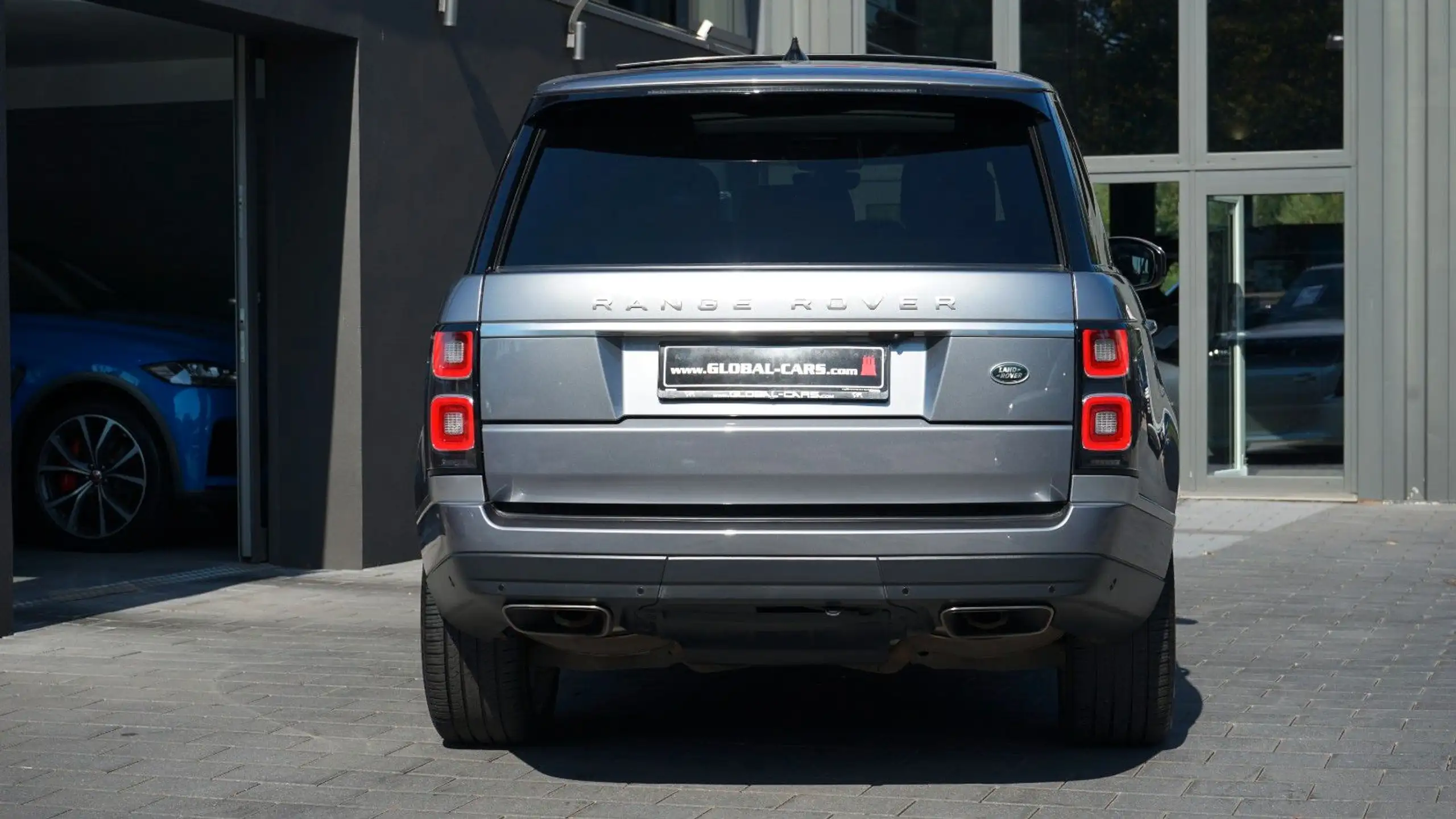 Land Rover - Range Rover