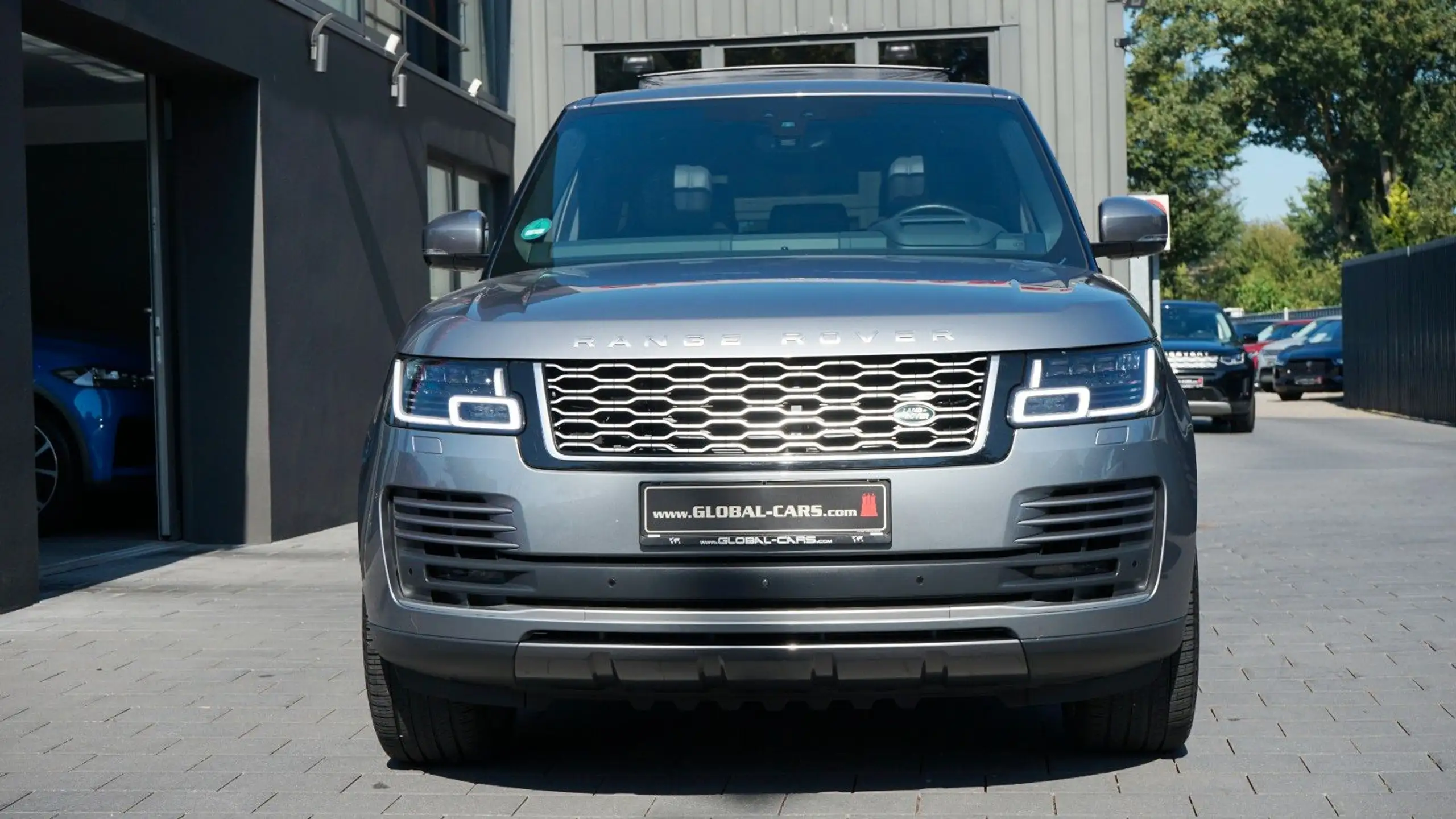 Land Rover - Range Rover