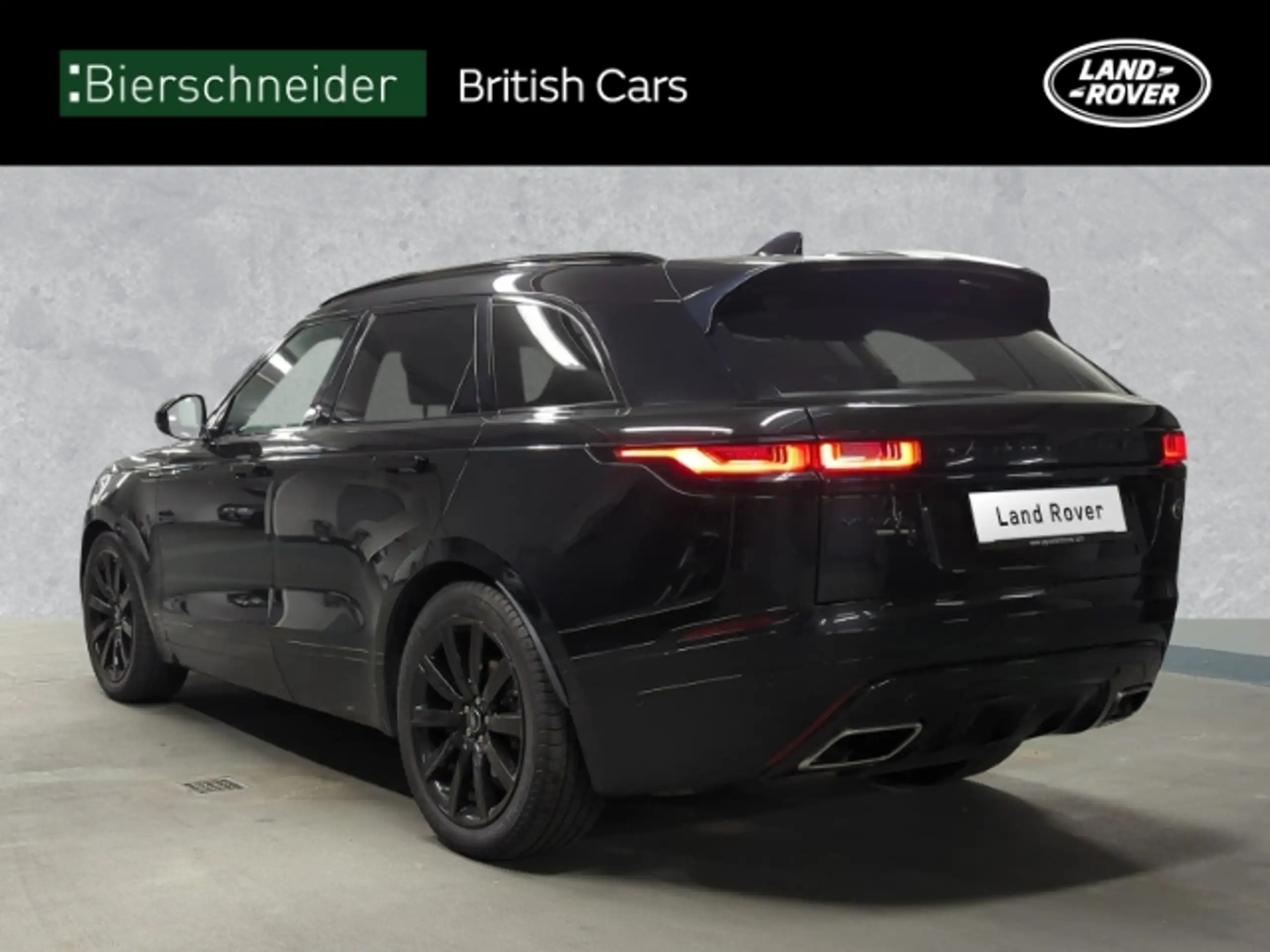 Land Rover - Range Rover Velar