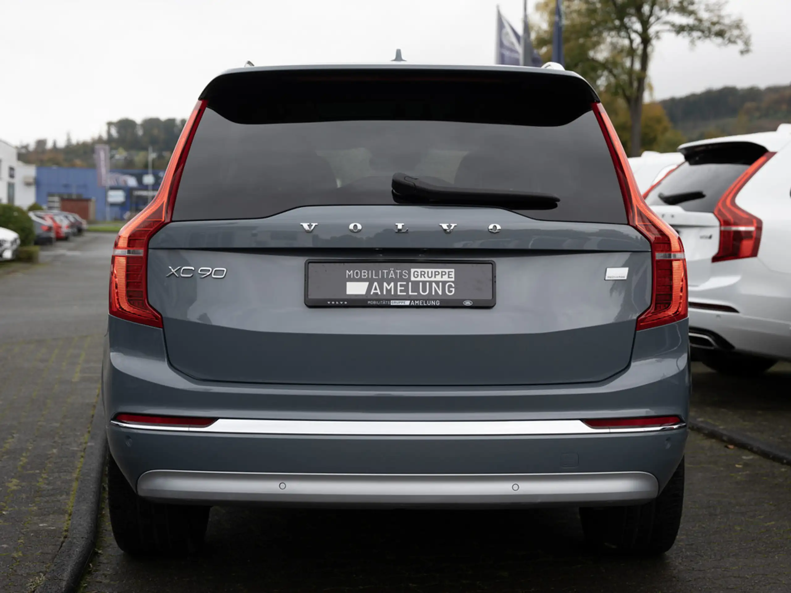 Volvo - XC90