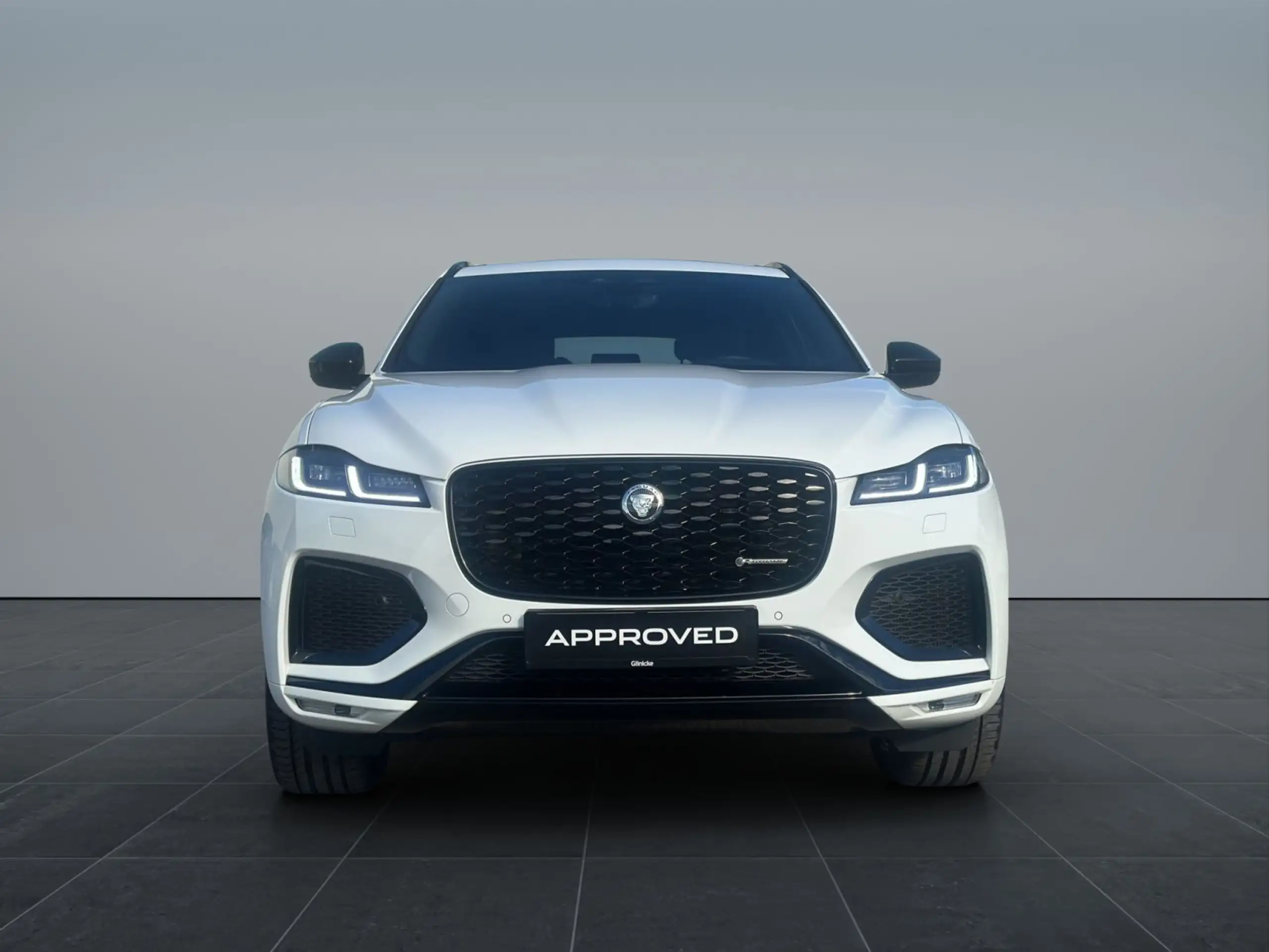 Jaguar - F-Pace