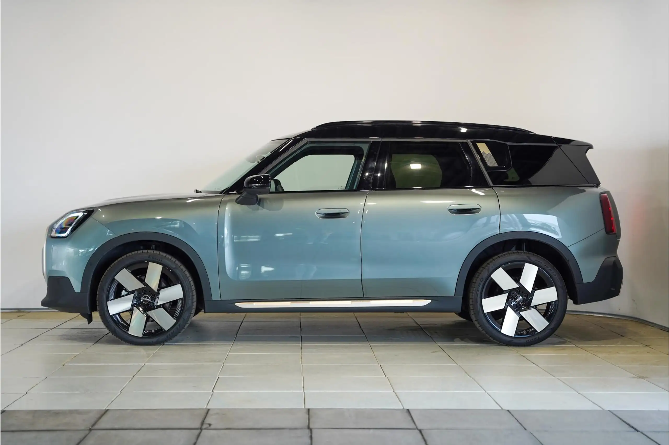 MINI - Countryman C