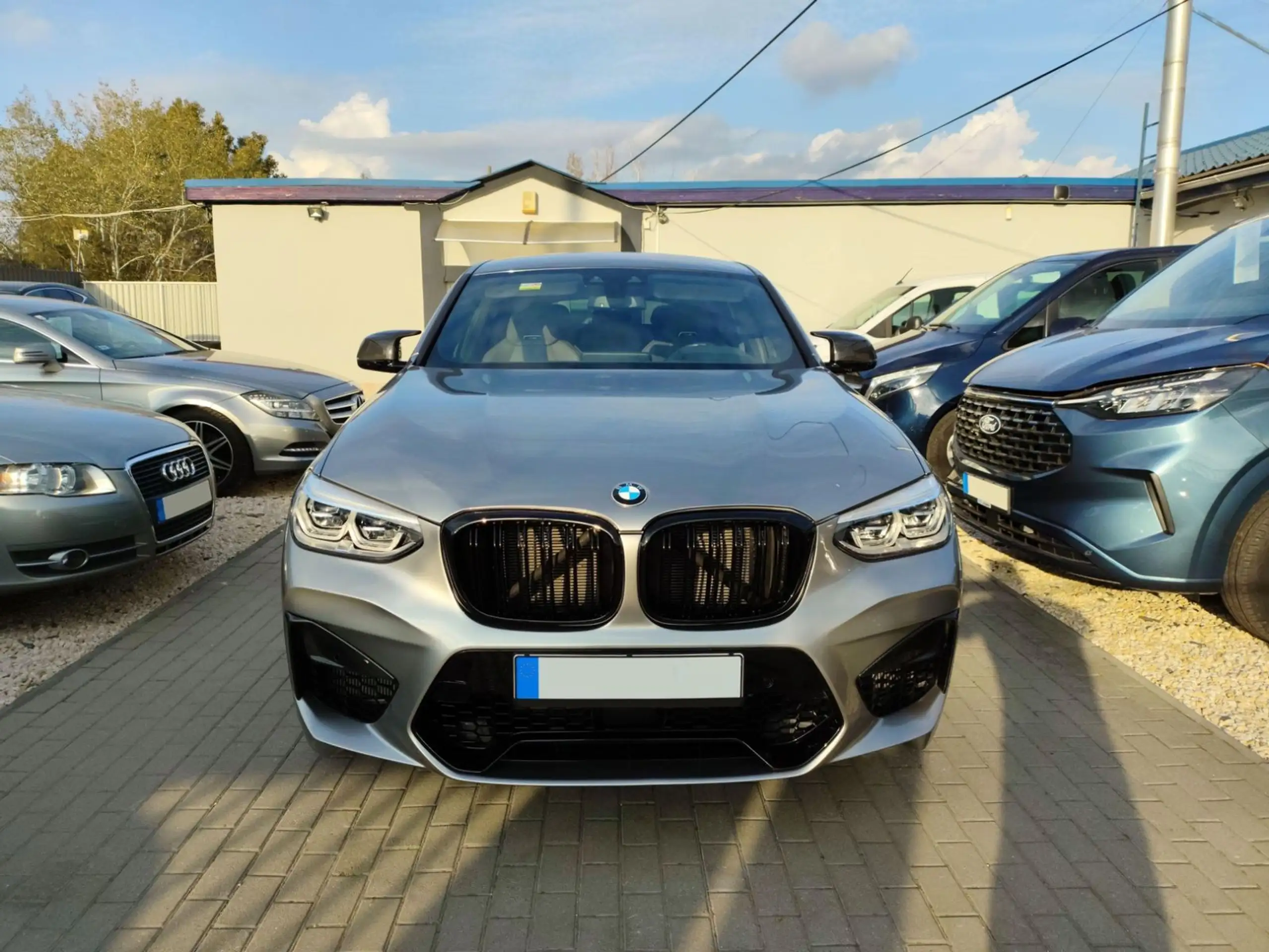 BMW - X4 M