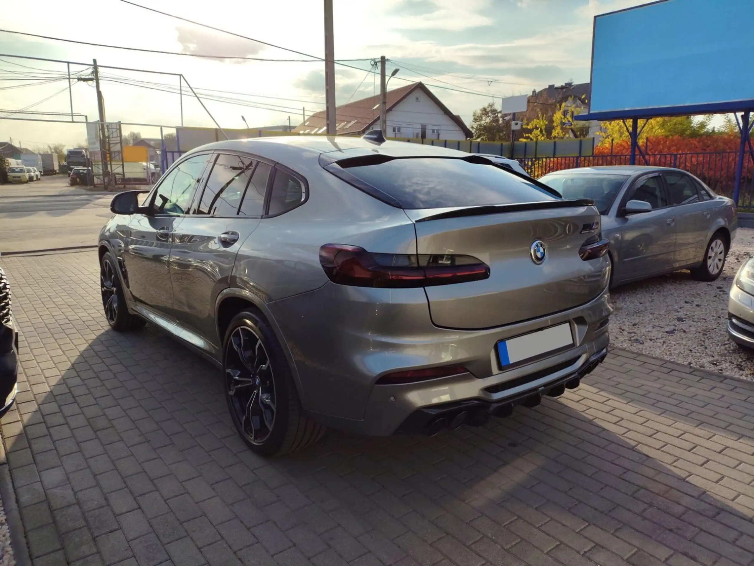 BMW - X4 M