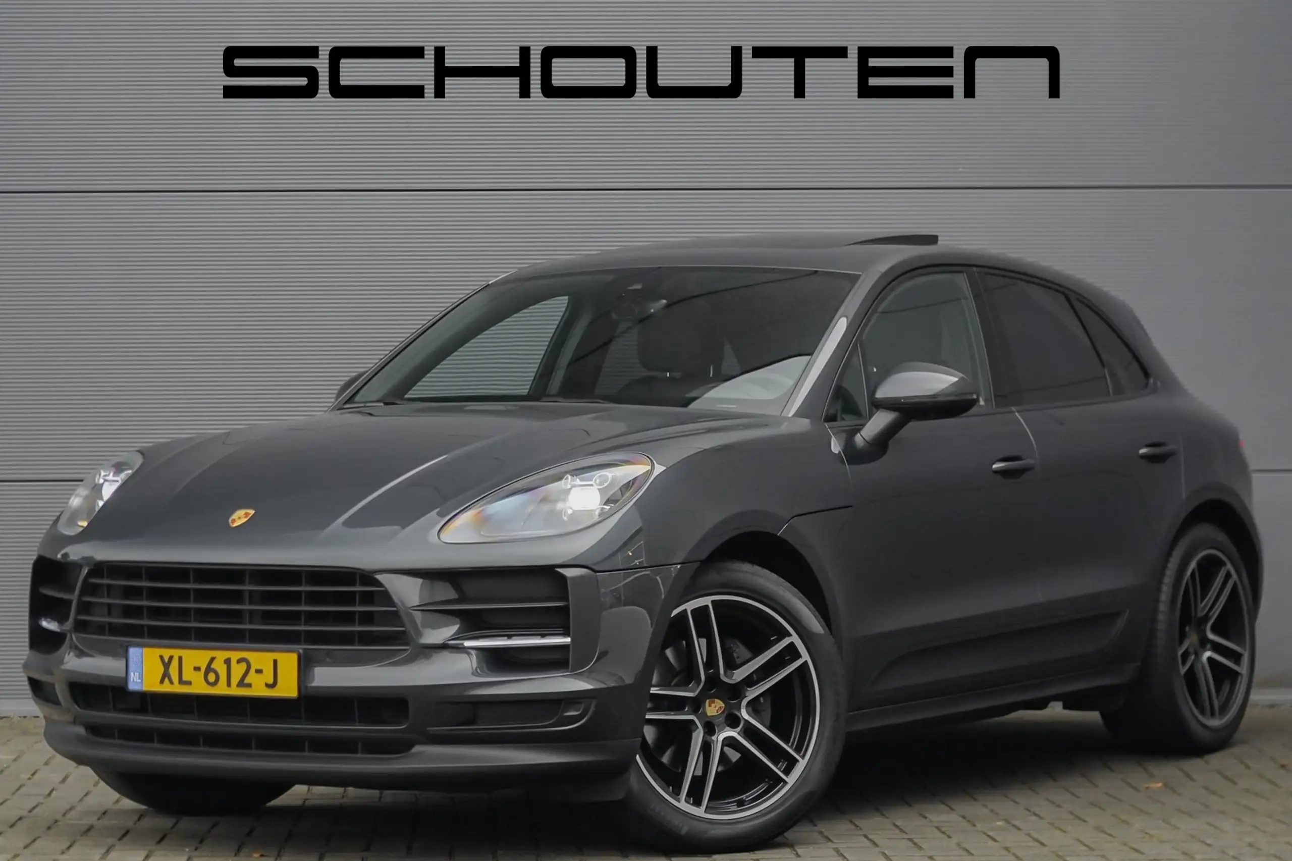 Porsche - Macan