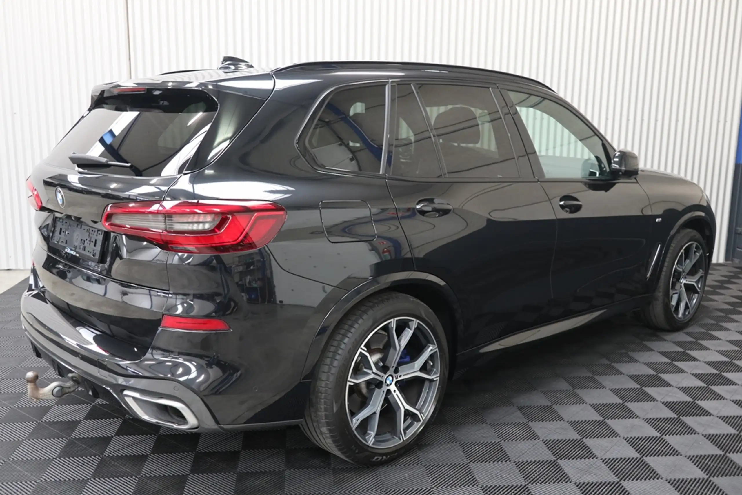 BMW - X5