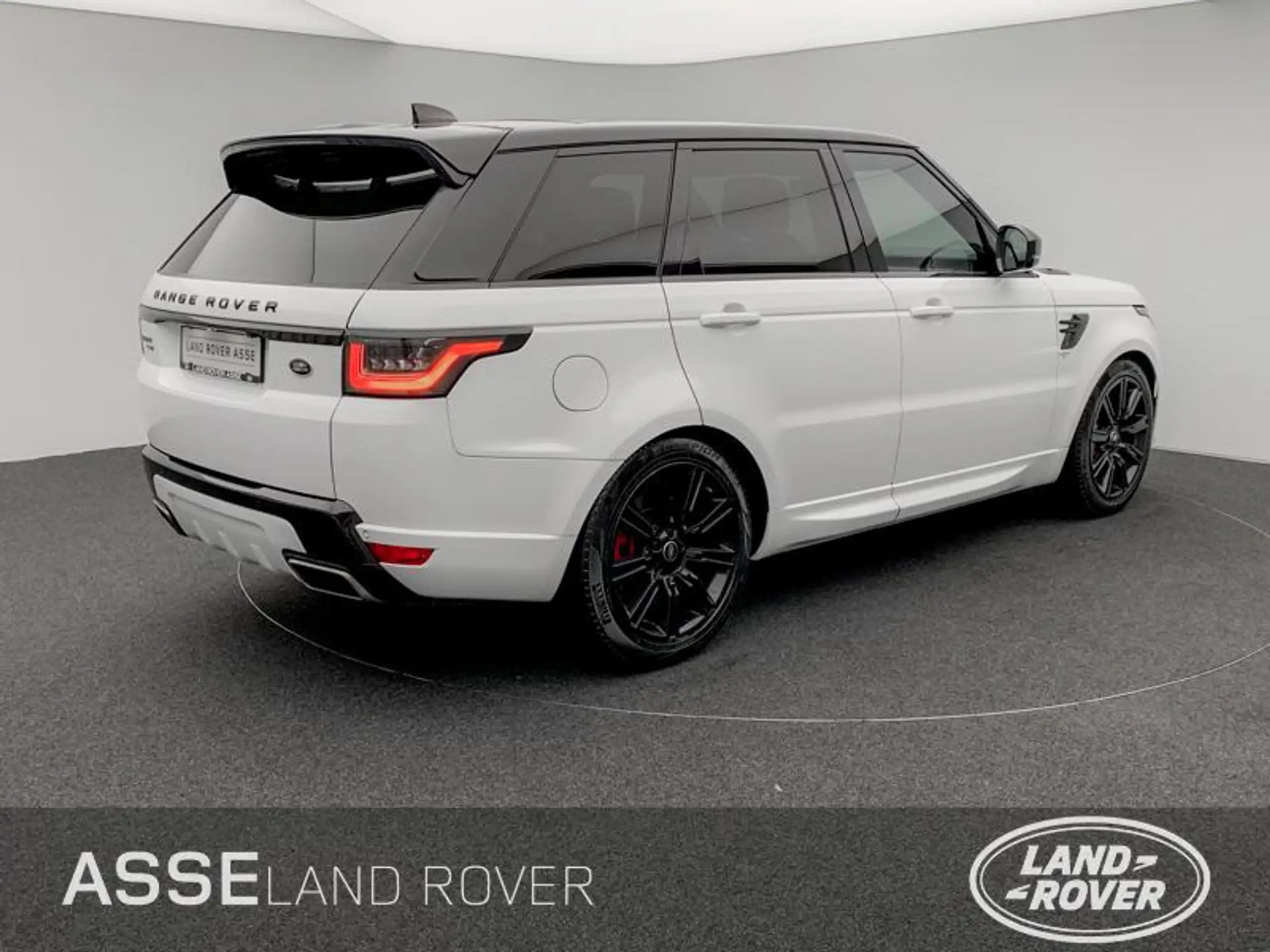 Land Rover - Range Rover Sport