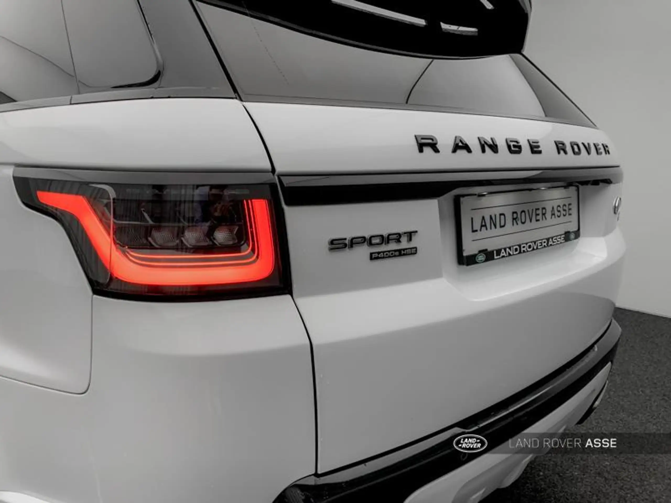 Land Rover - Range Rover Sport